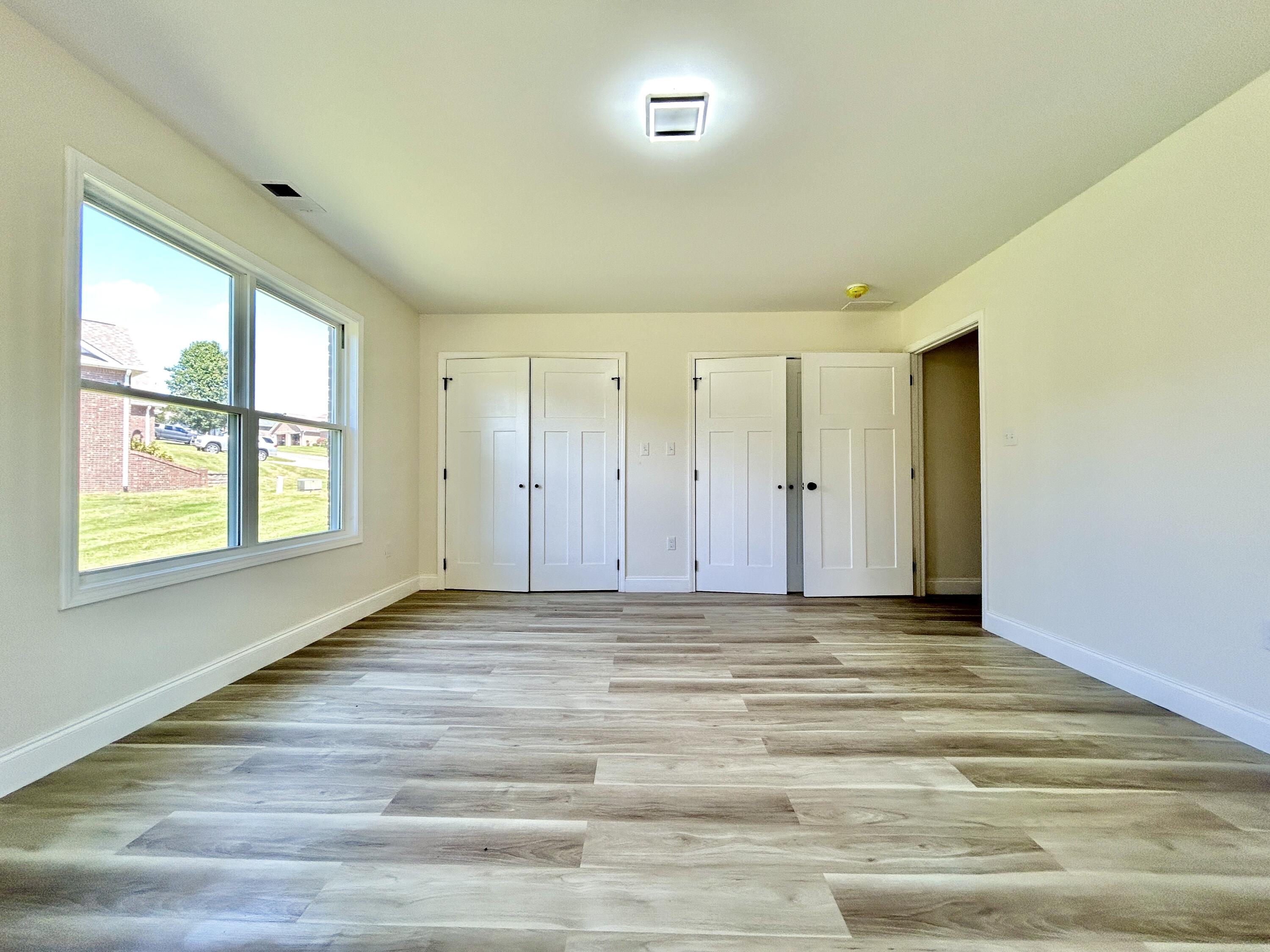 245 West Saddlebrook