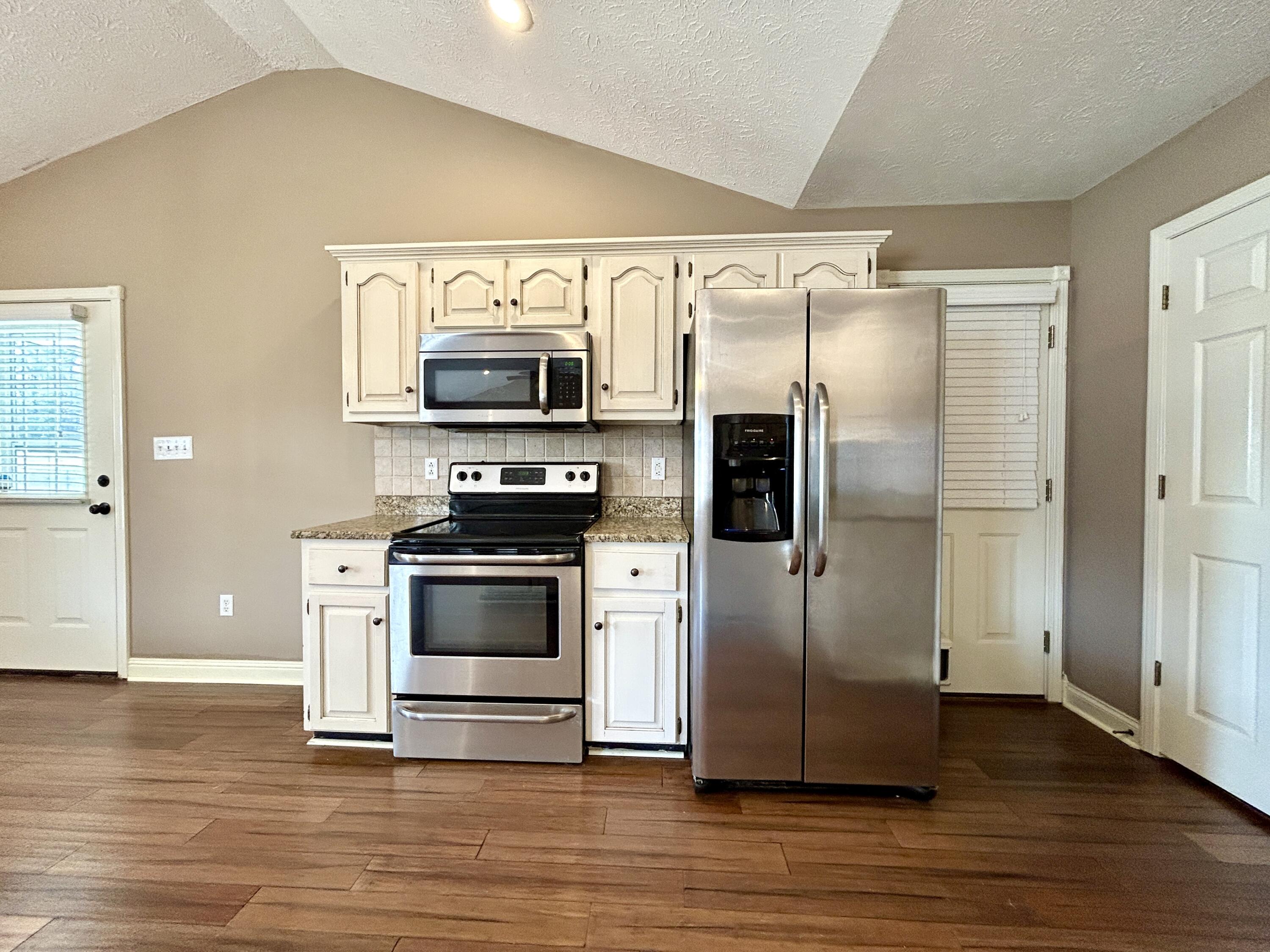 137 Chestnut Oak Drive