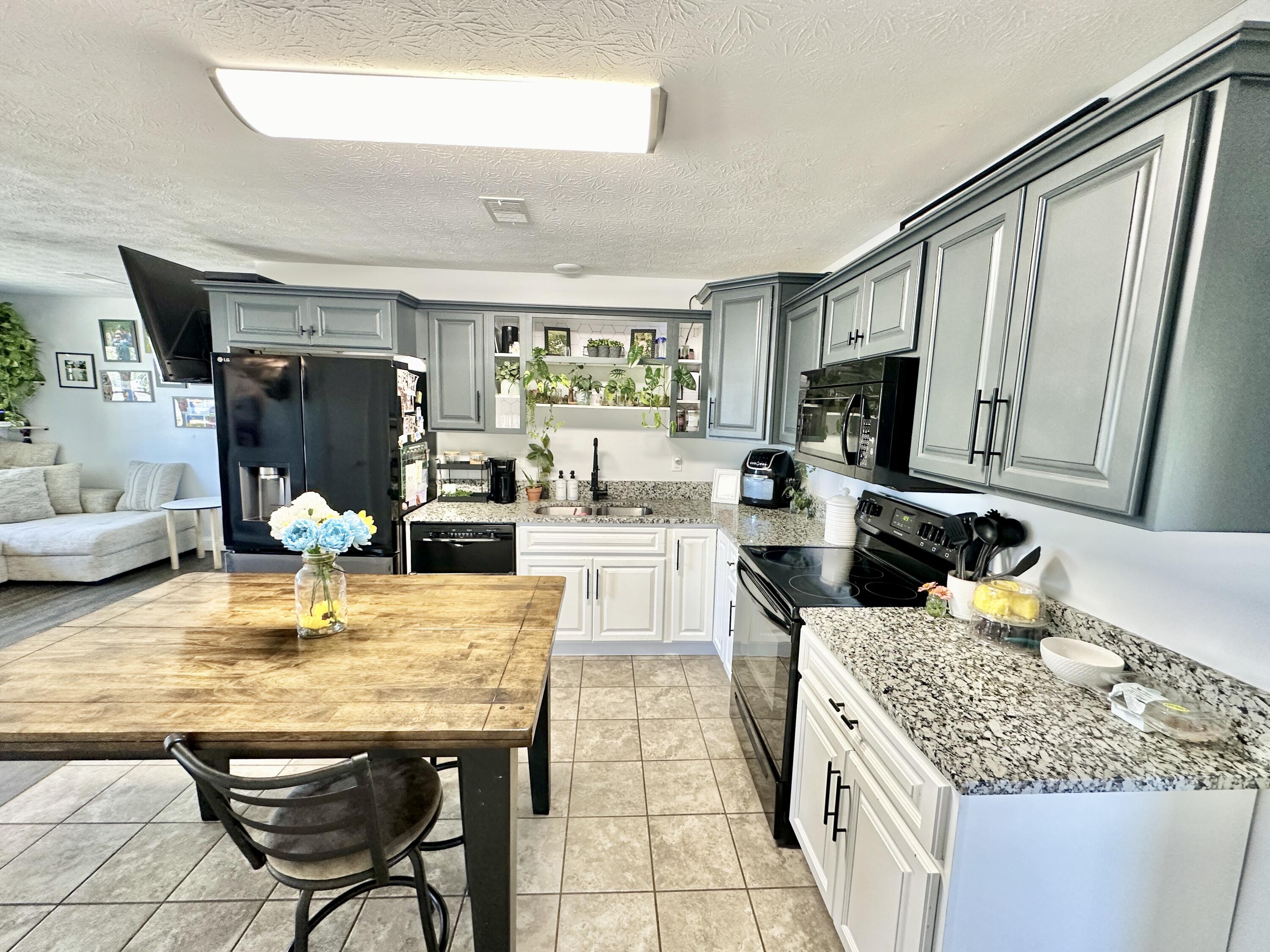 5110 Maple Grove Drive