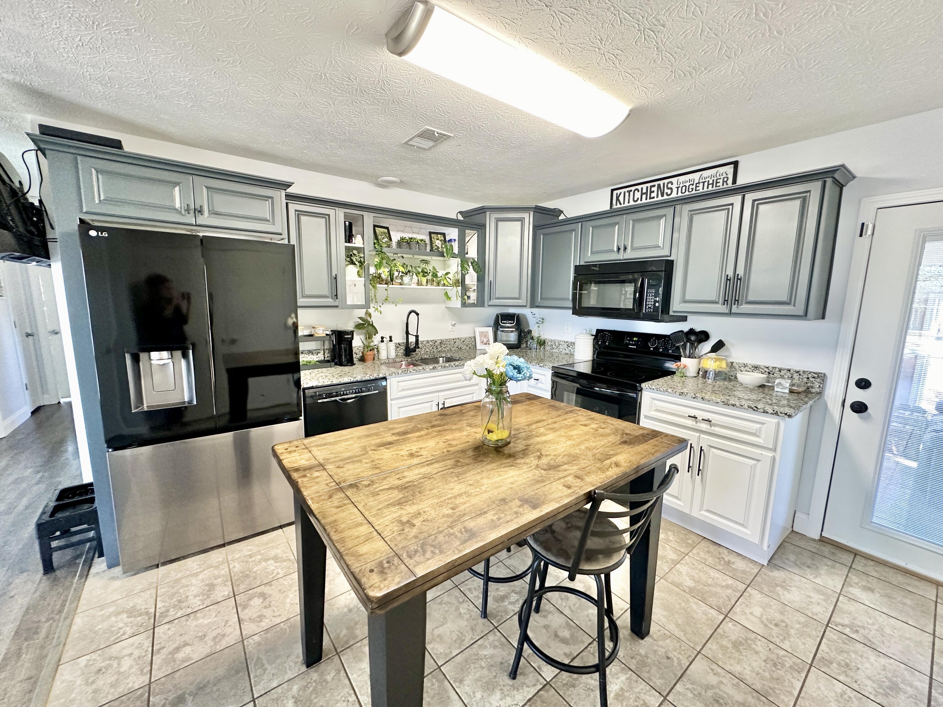 5110 Maple Grove Drive