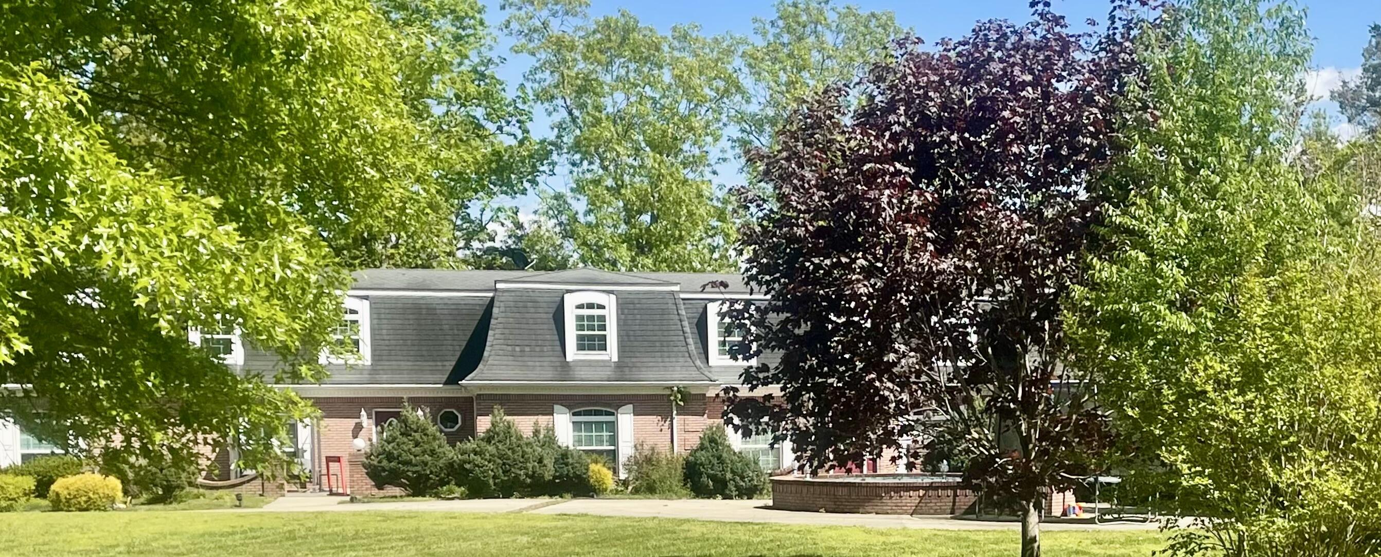 390 Fountain Way