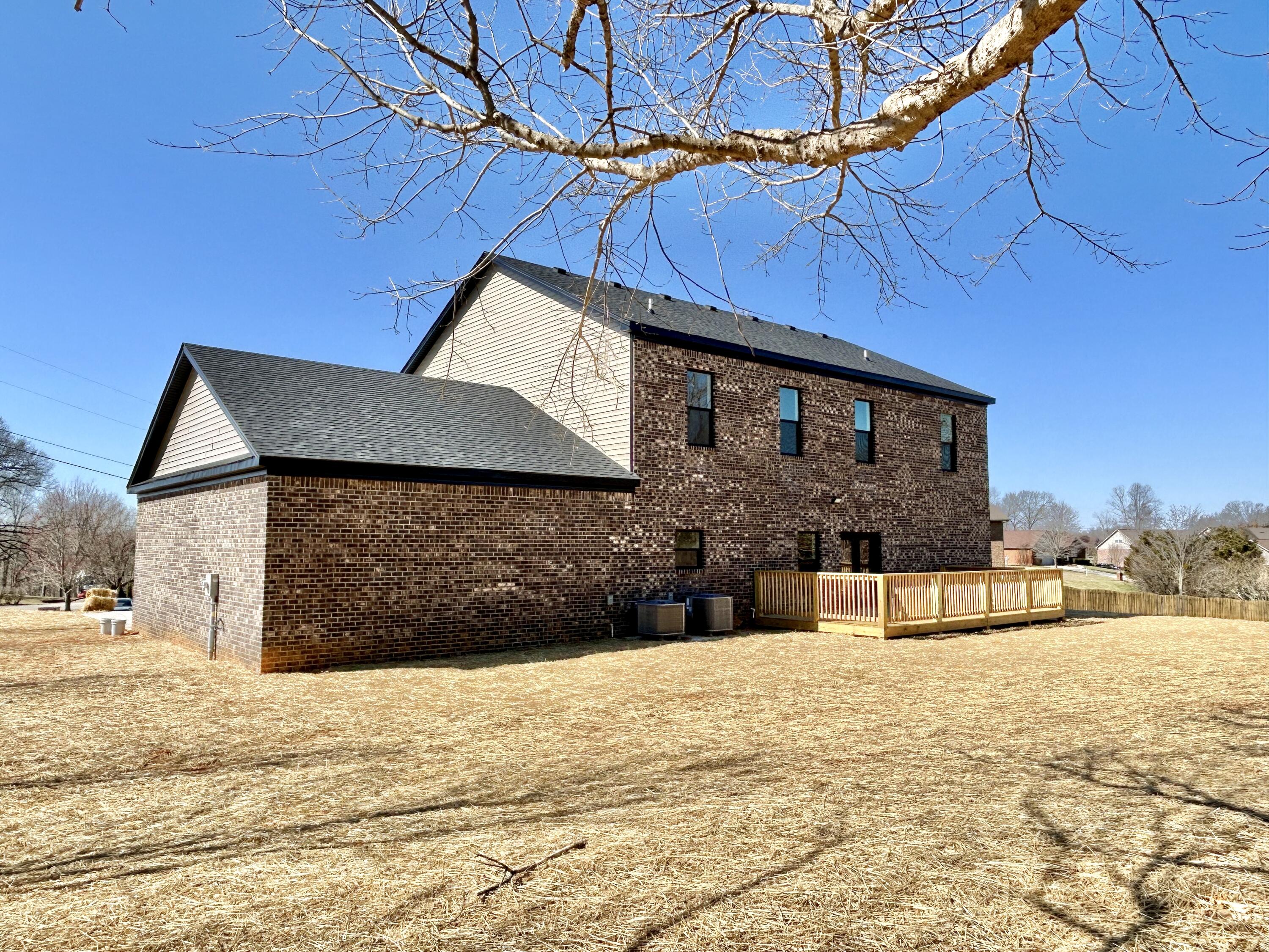 64 Water Cliff Drive