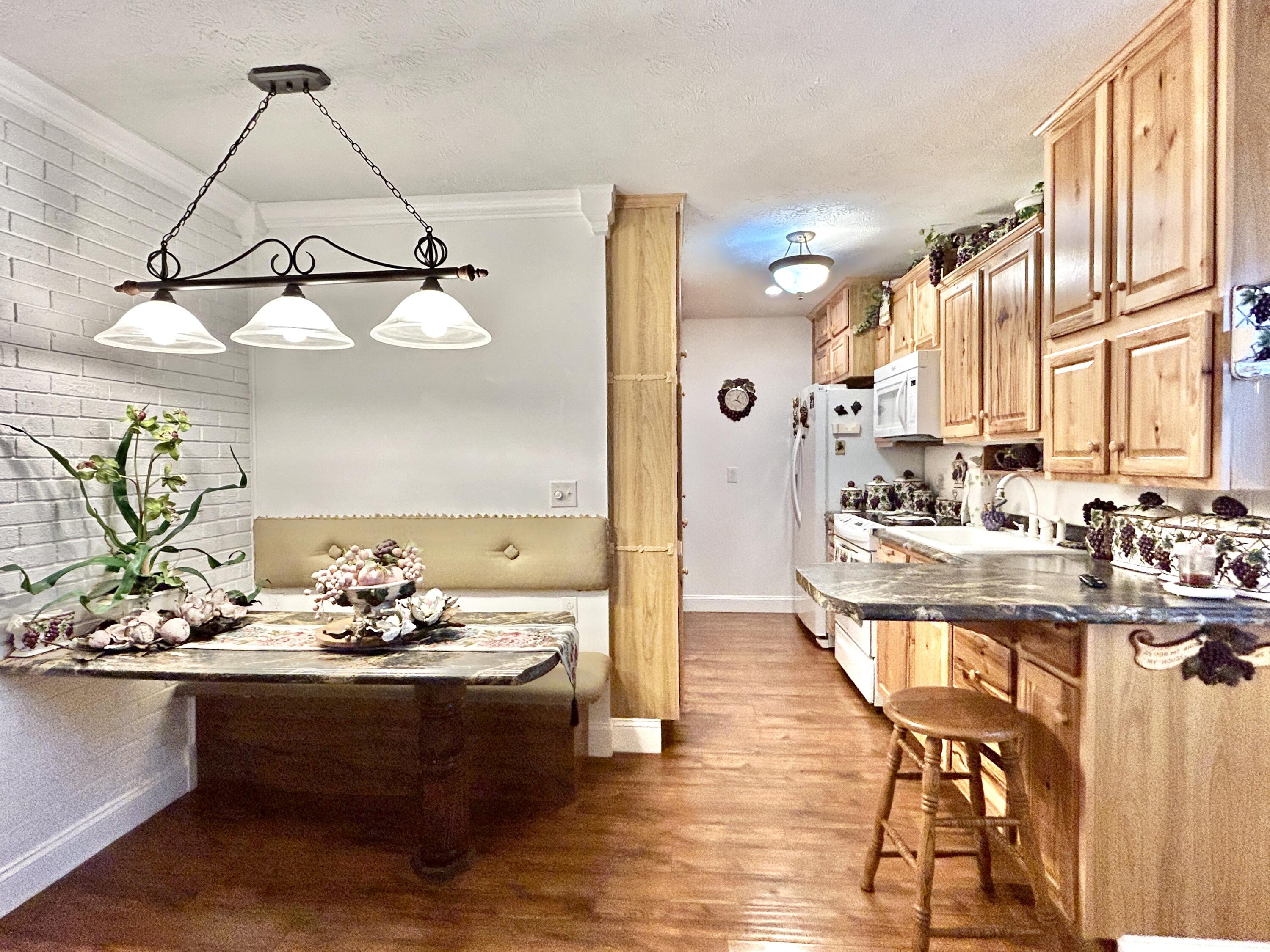 165 East Bourbon Road