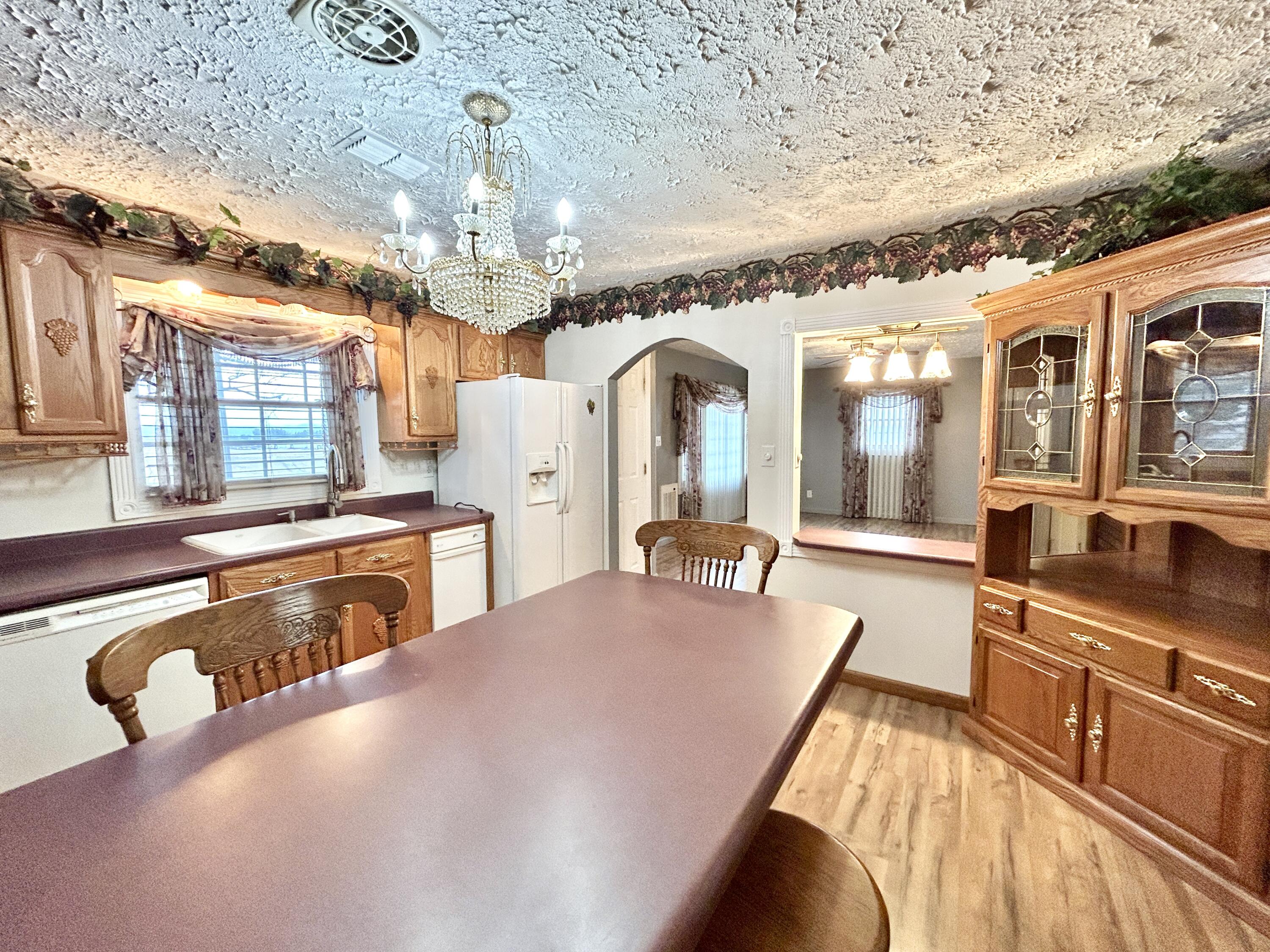 165 East Bourbon Road