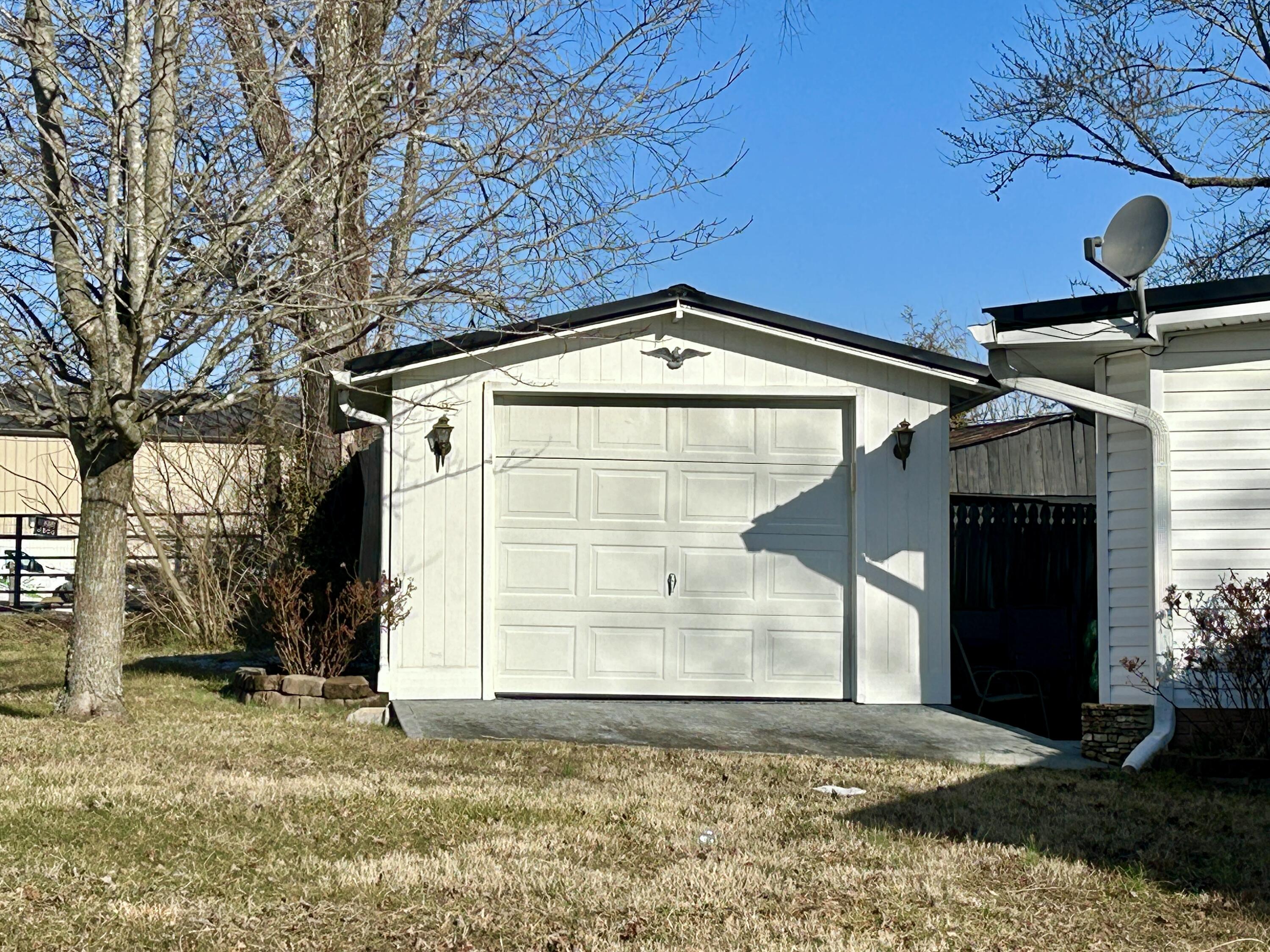 165 East Bourbon Road