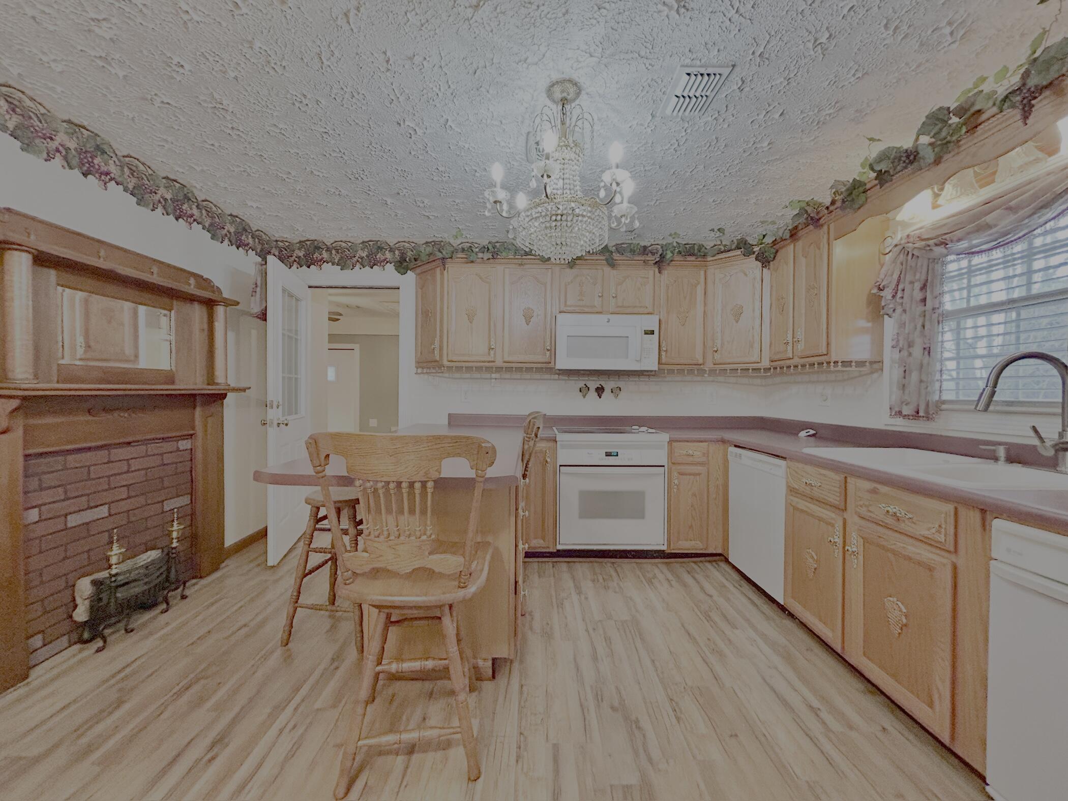 165 East Bourbon Road