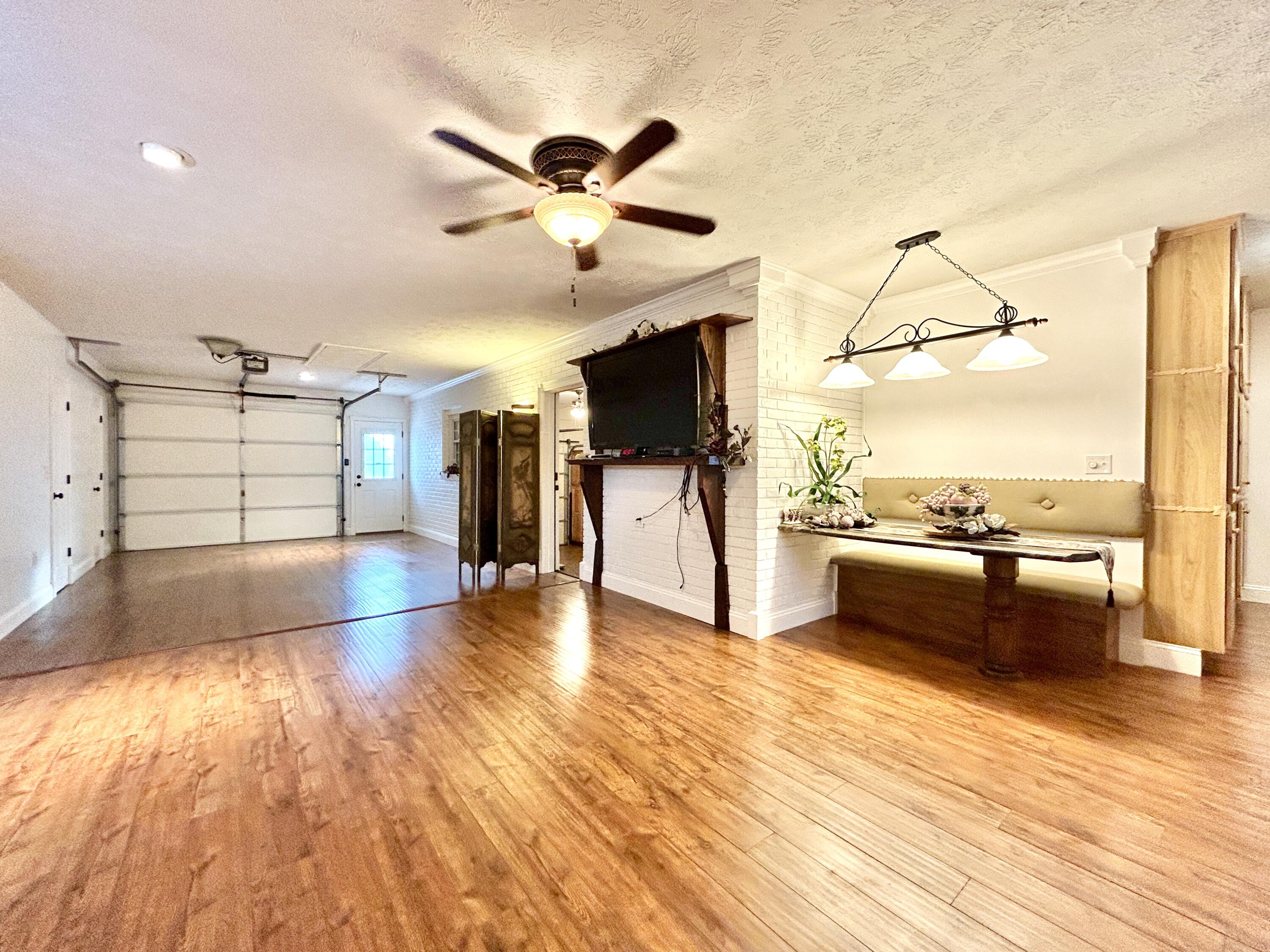 165 East Bourbon Road