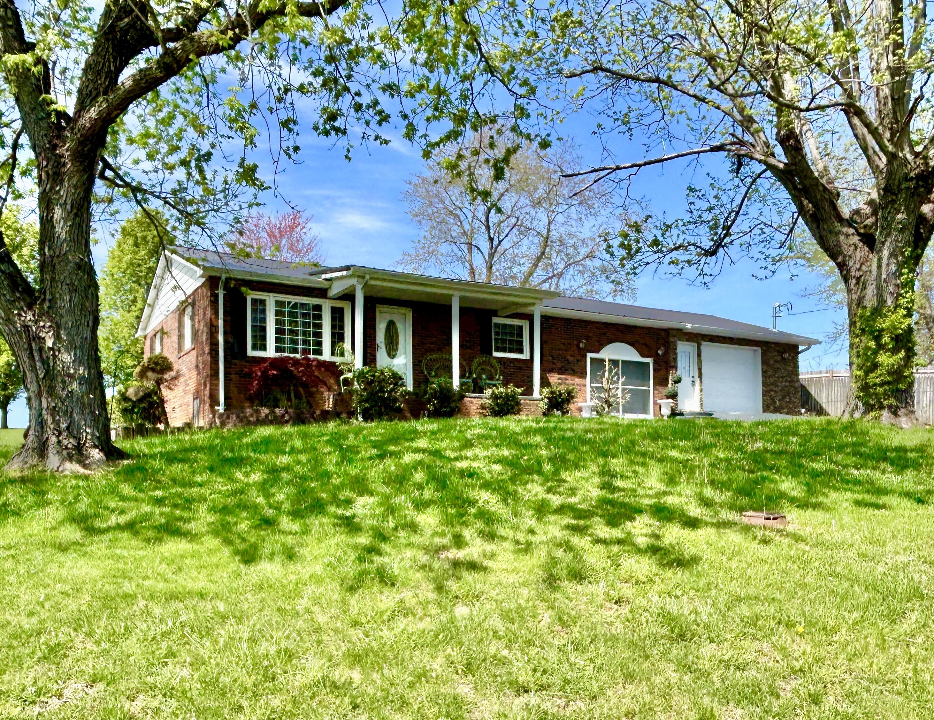 165 East Bourbon Road