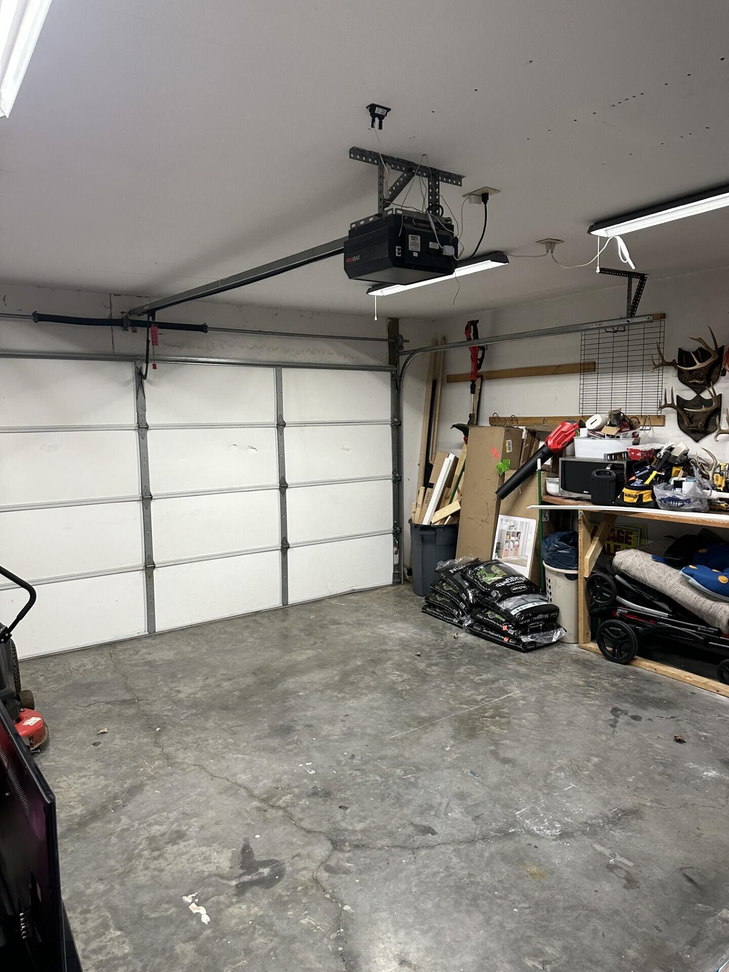 948 West Bourbon Road