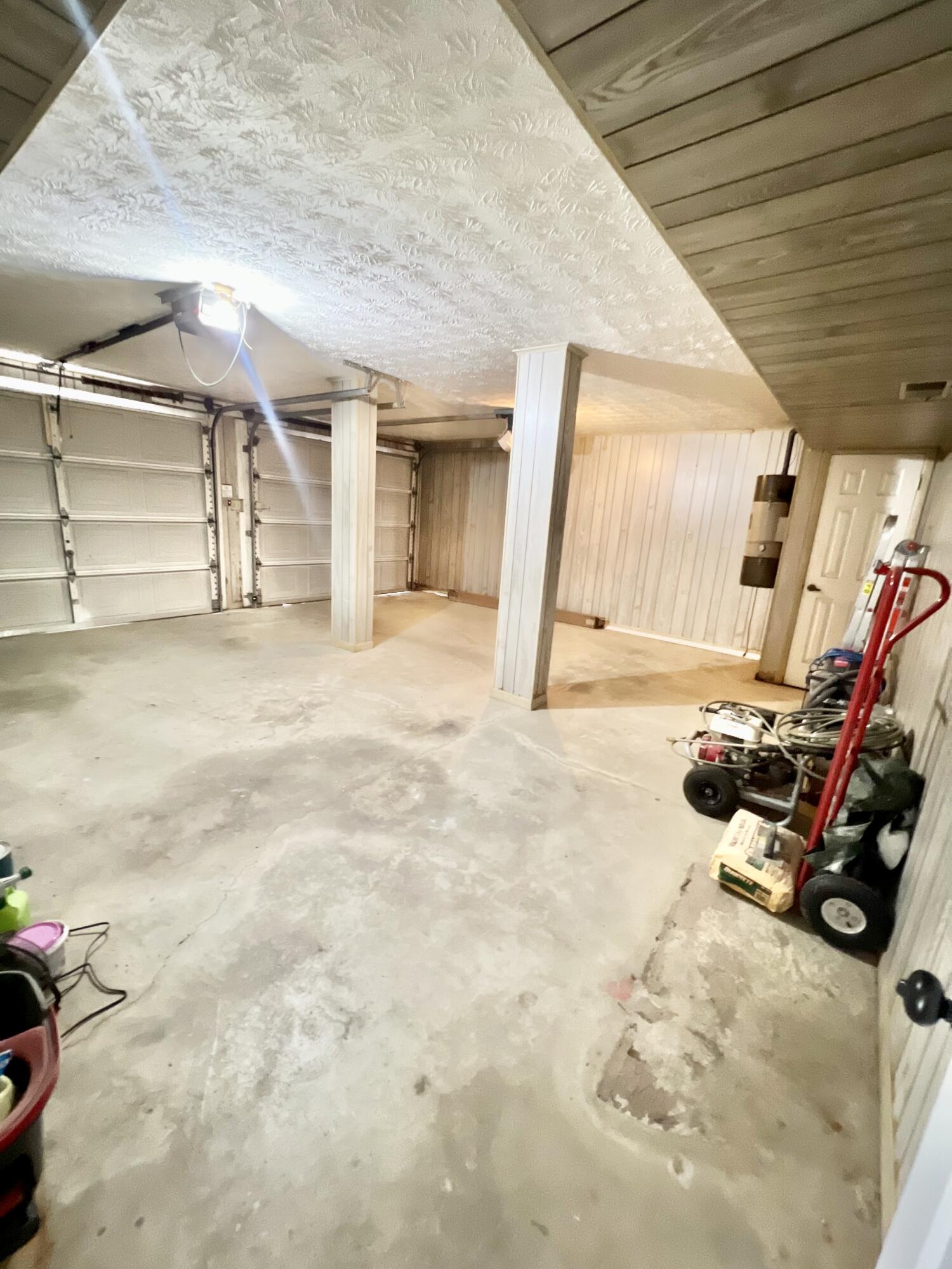 180 Calanna Estate Road