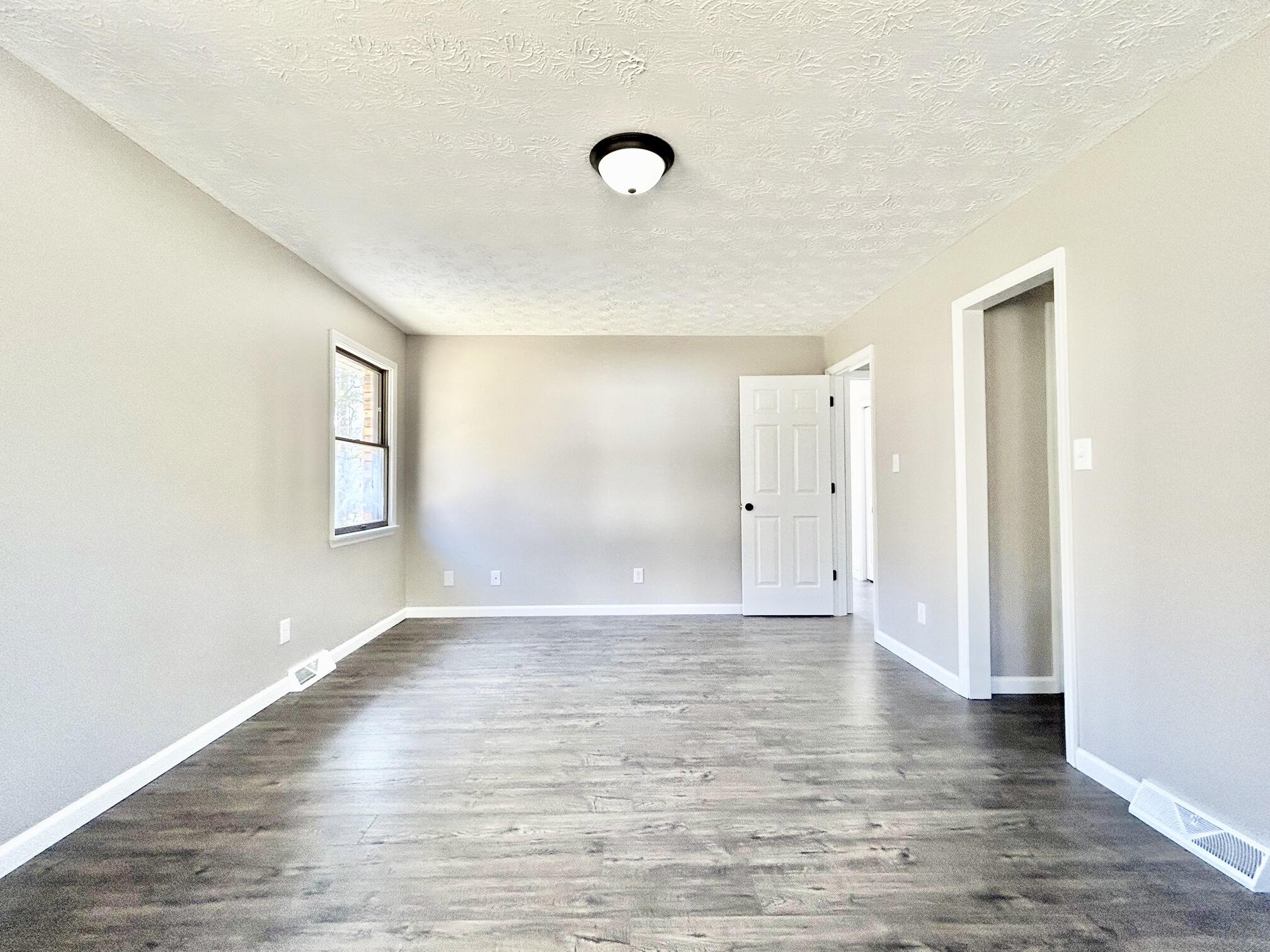 180 Calanna Estate Road