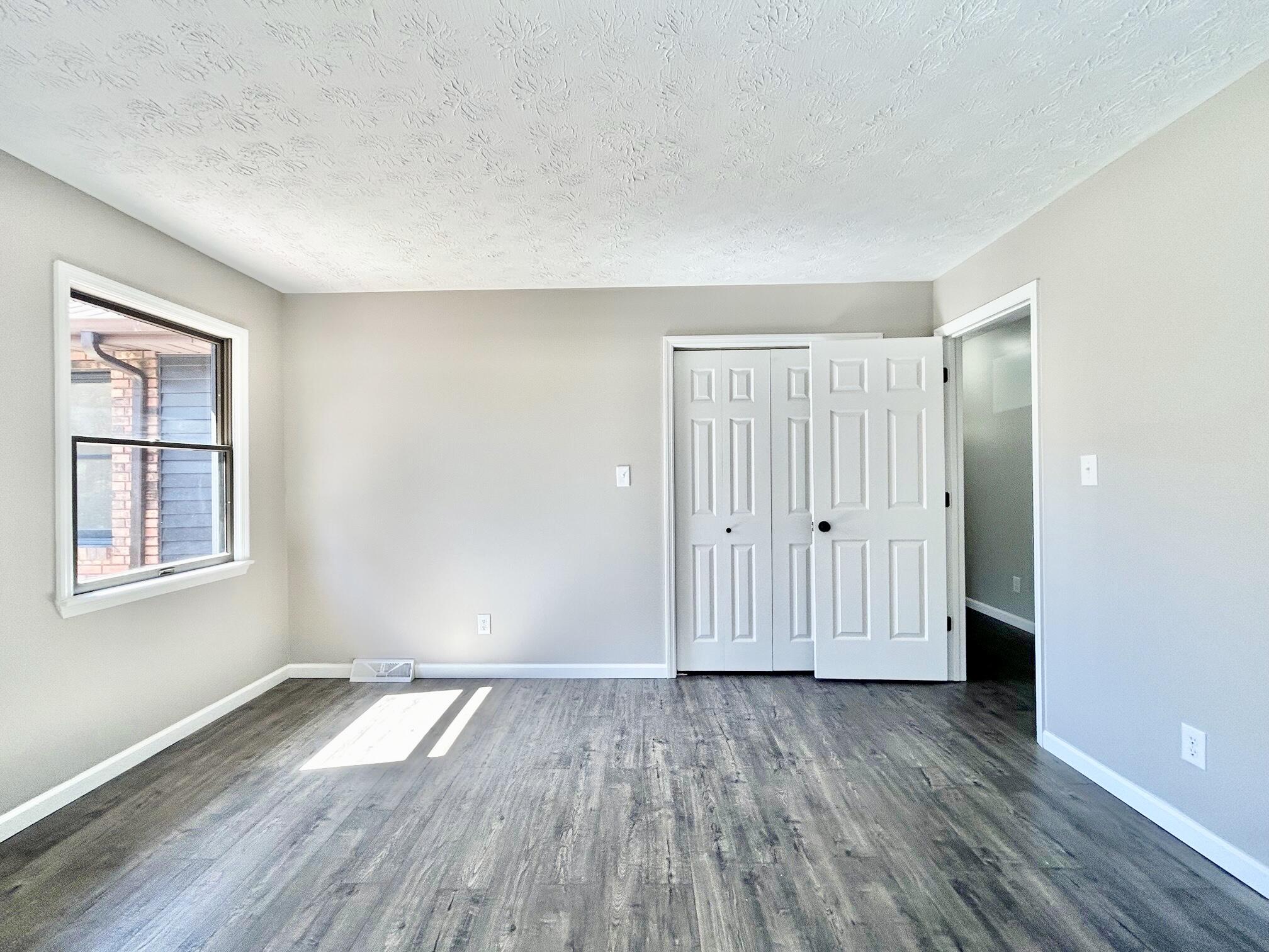 180 Calanna Estate Road