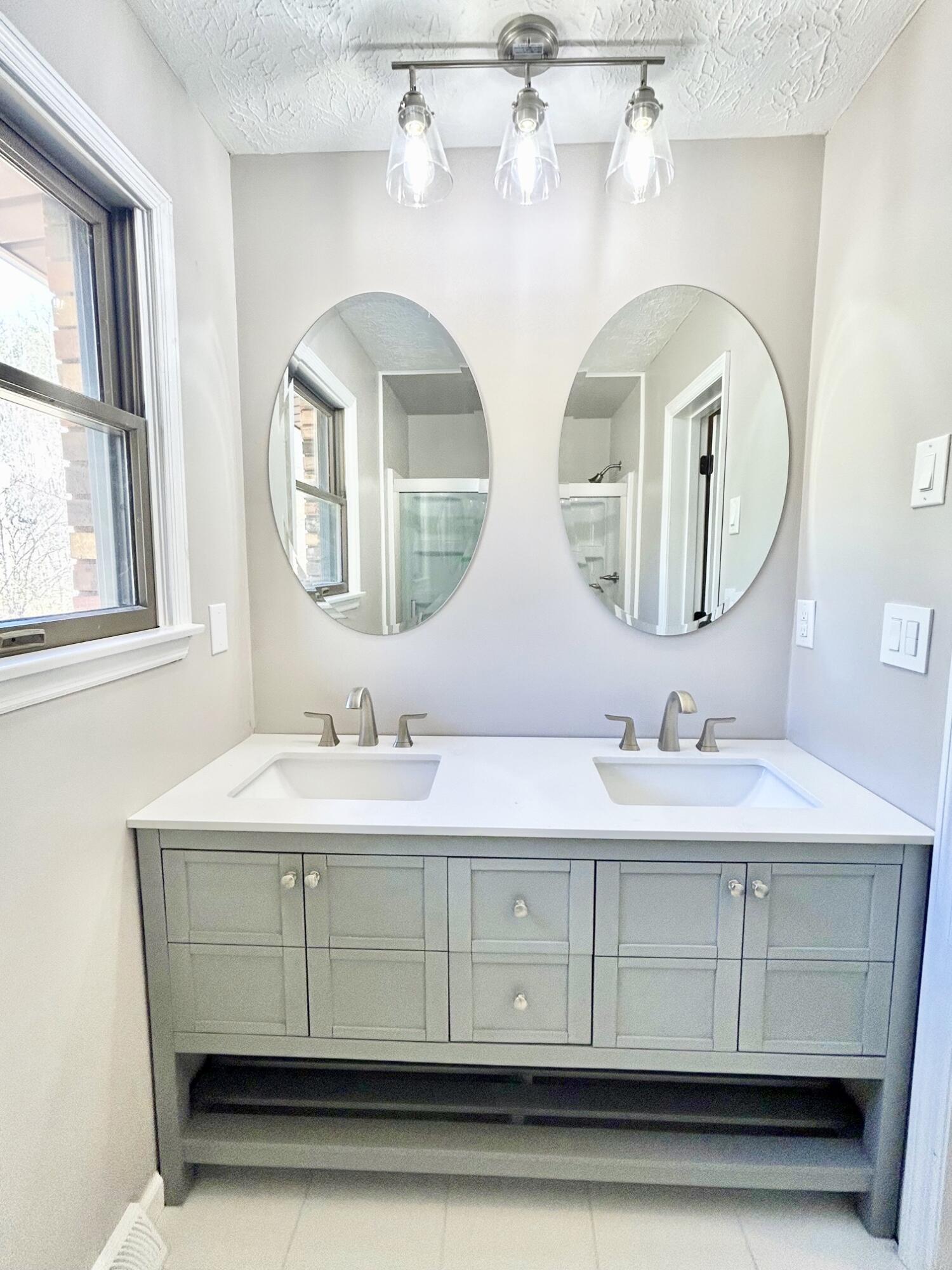 180 Calanna Estate Road