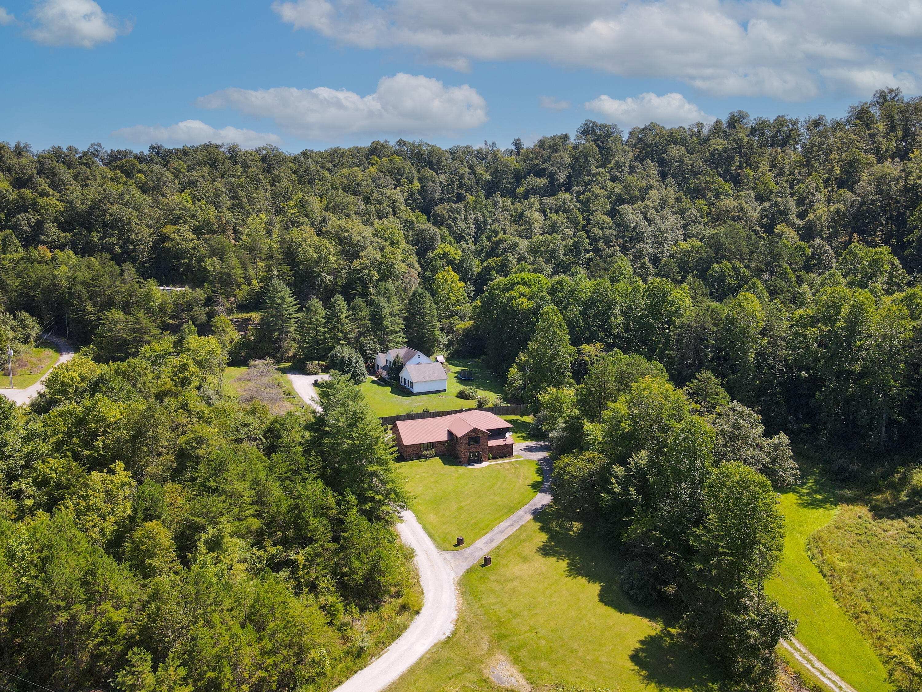 180 Calanna Estate Road