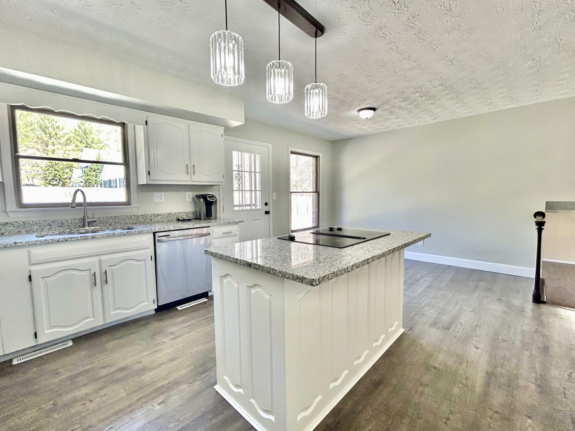 180 Calanna Estate Road