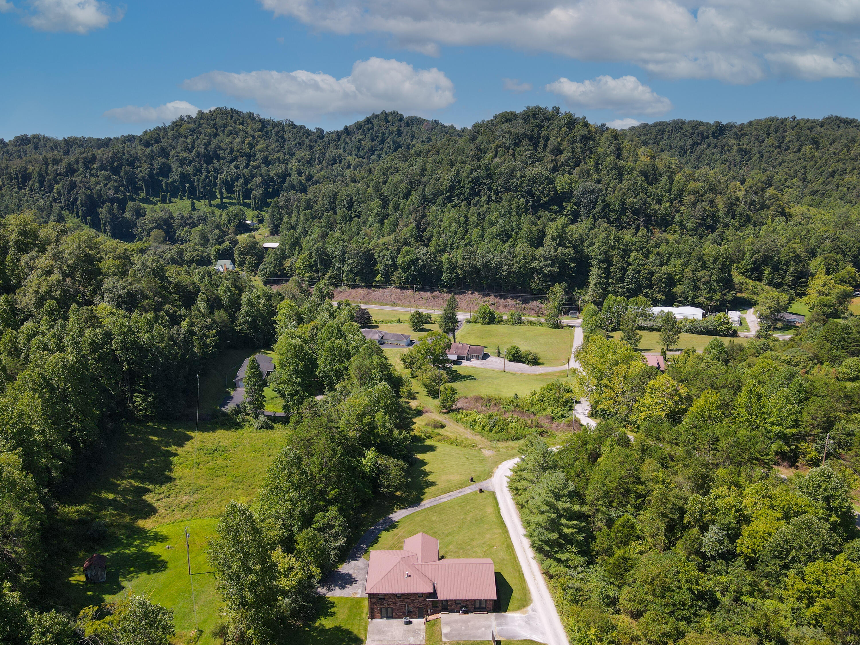 180 Calanna Estate Road