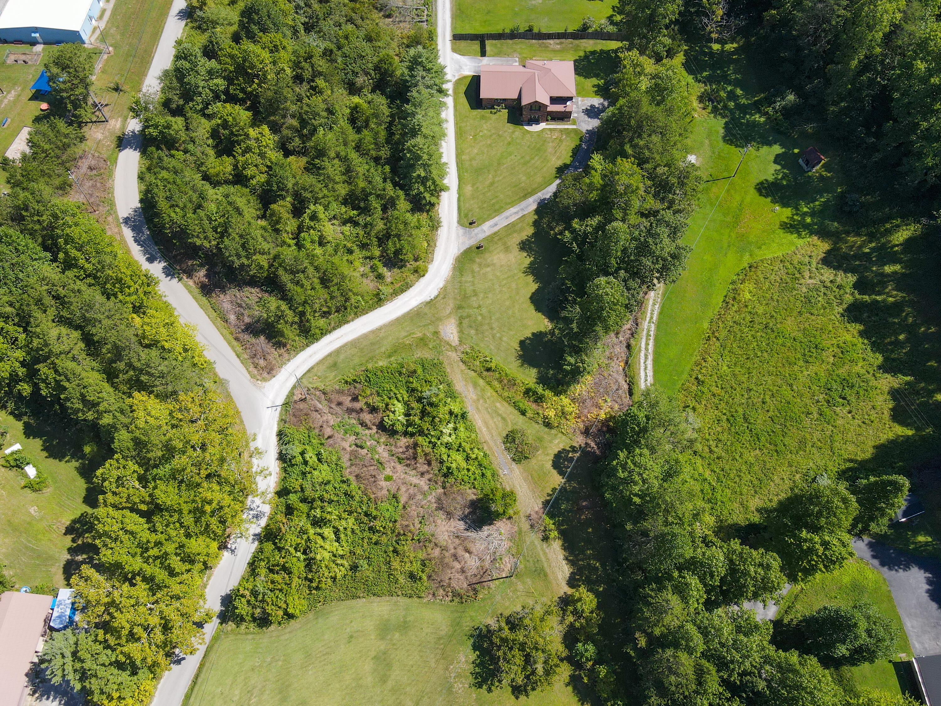 180 Calanna Estate Road