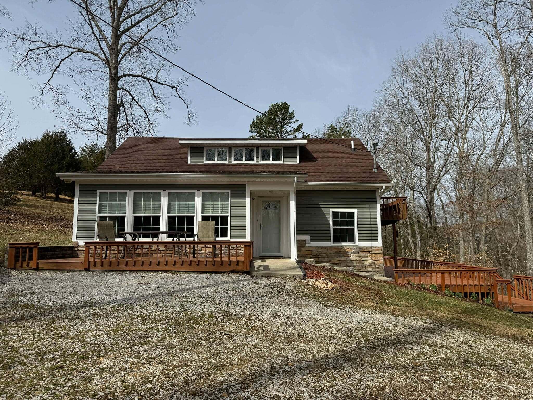 185 Woods Road