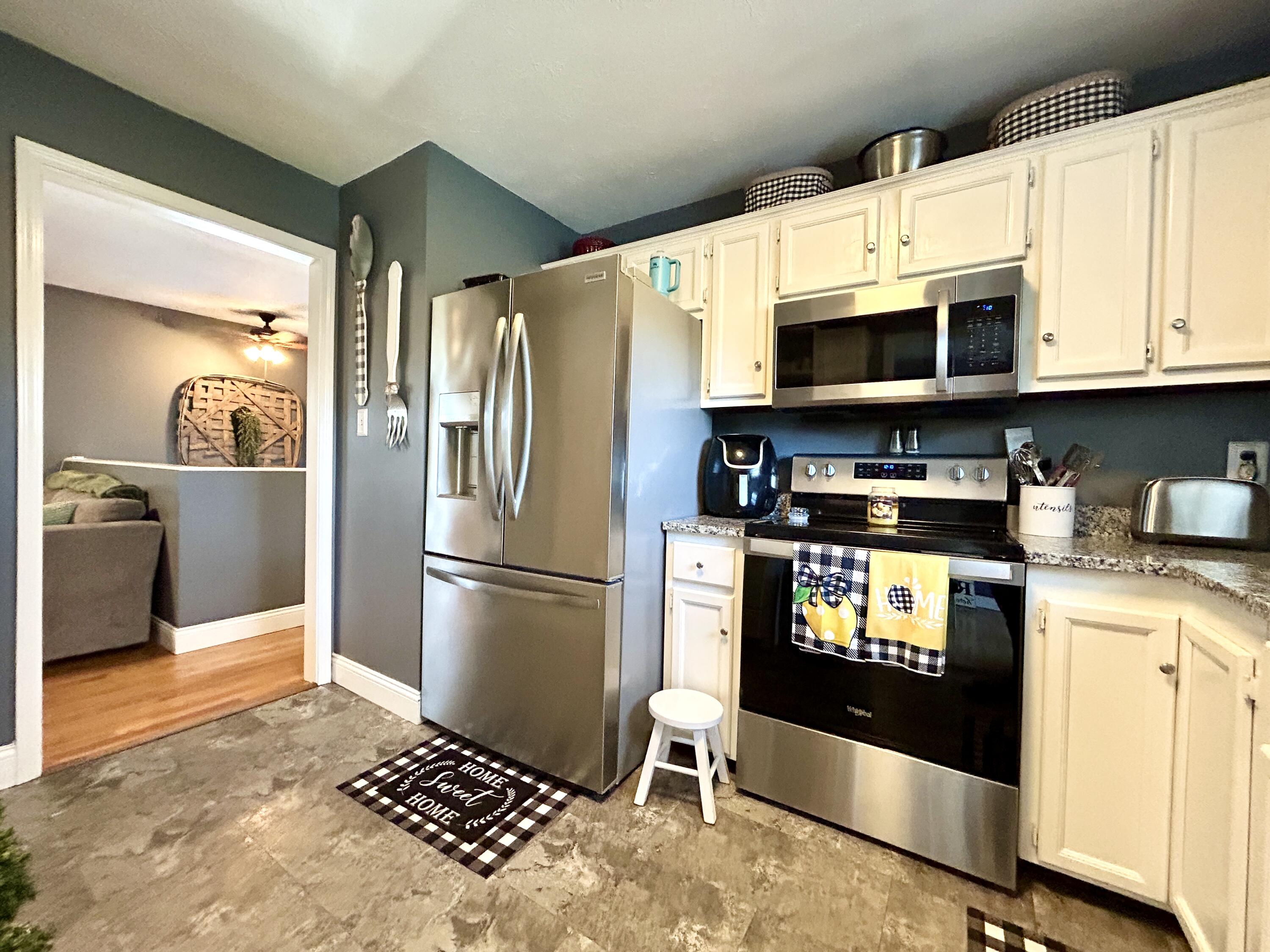 104 Hidden Crest Drive