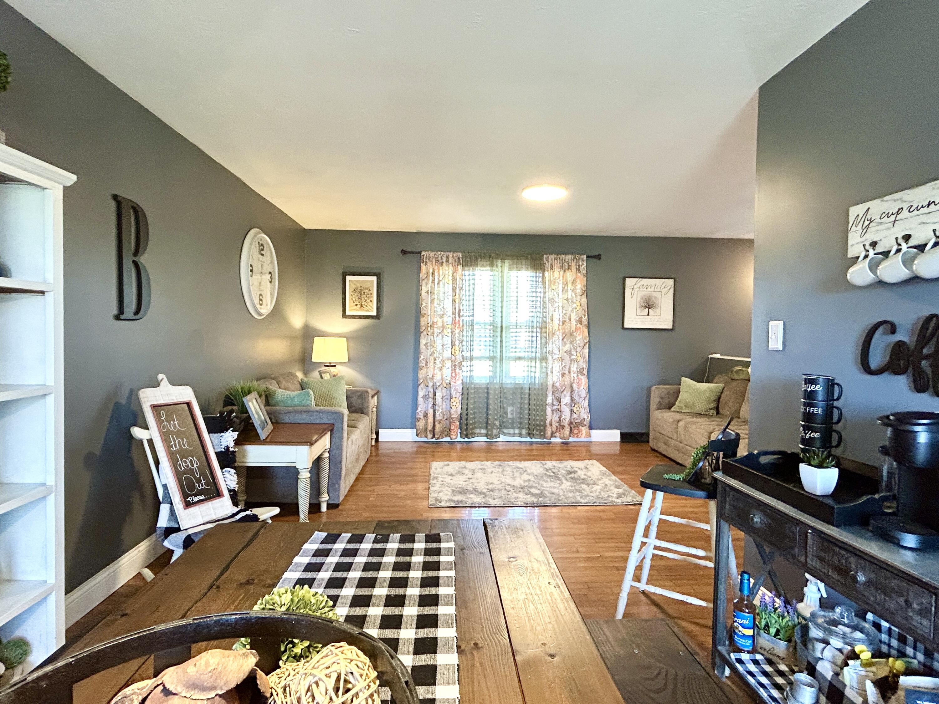 104 Hidden Crest Drive