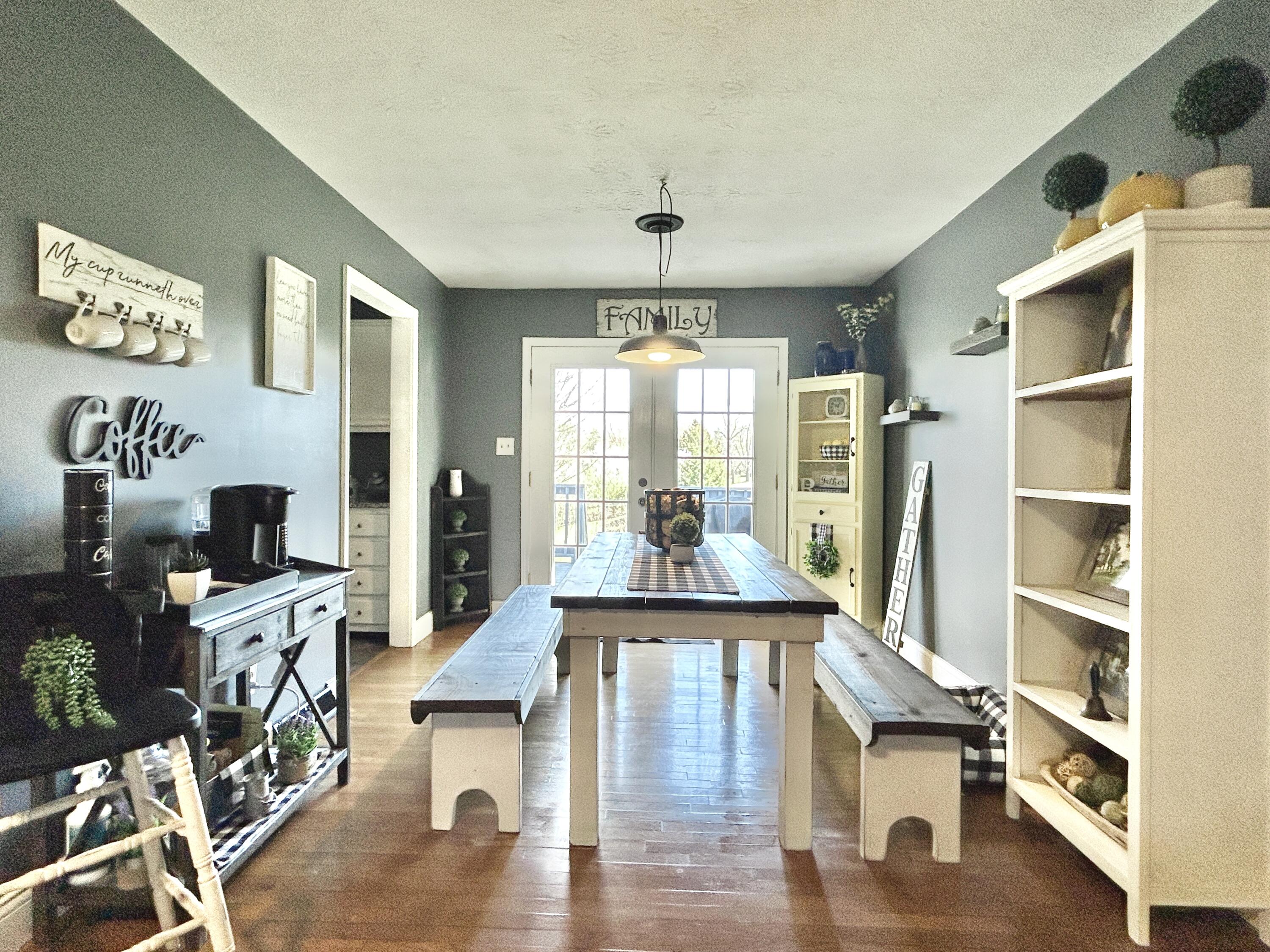 104 Hidden Crest Drive