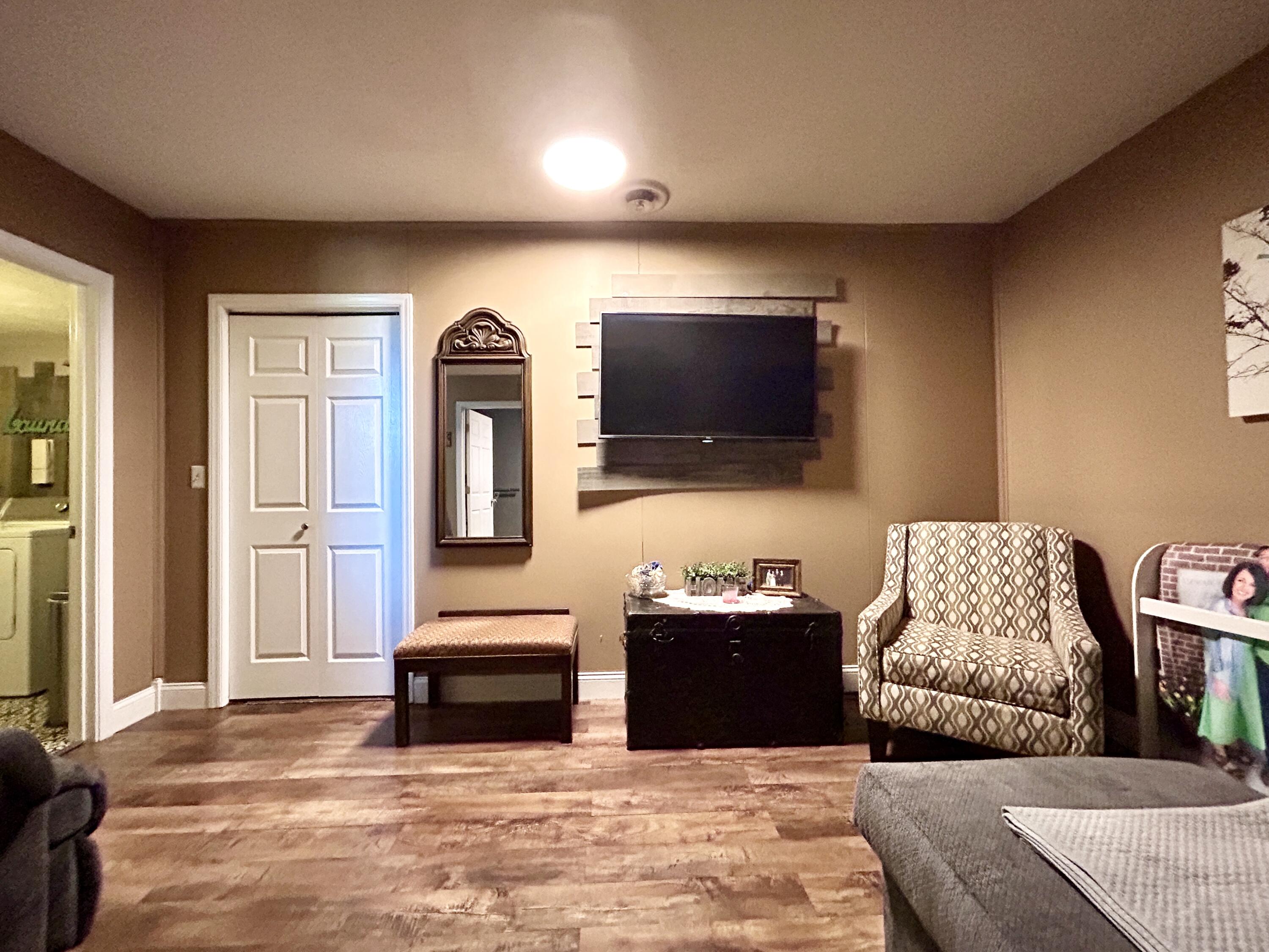 104 Hidden Crest Drive