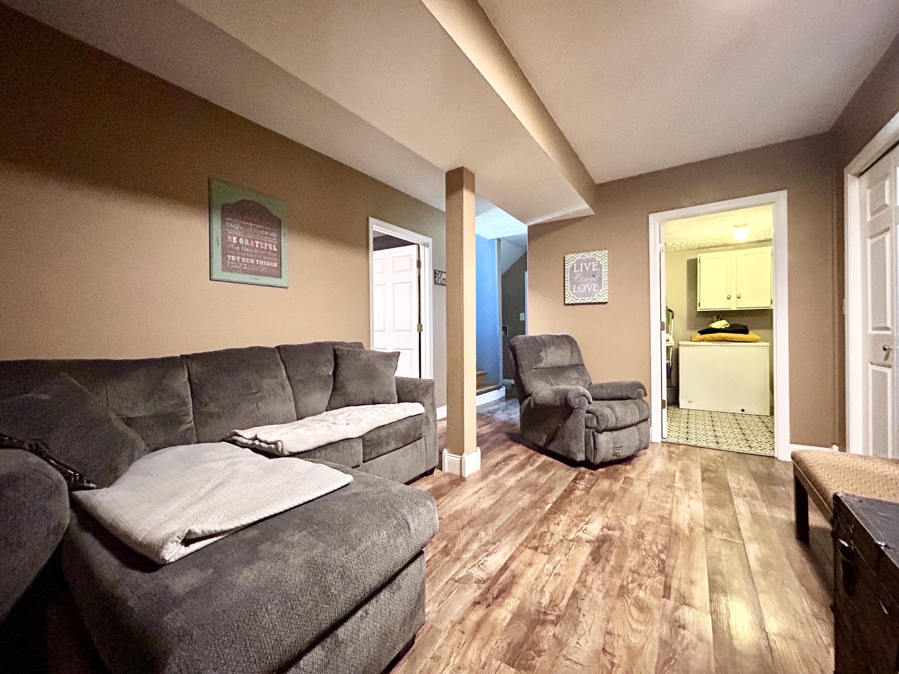 104 Hidden Crest Drive