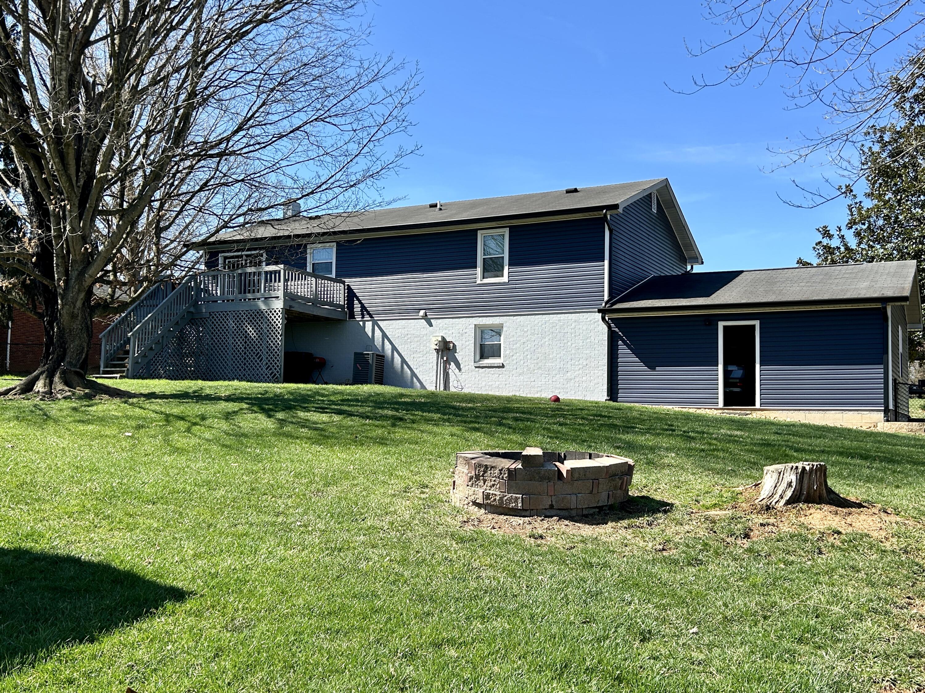 104 Hidden Crest Drive