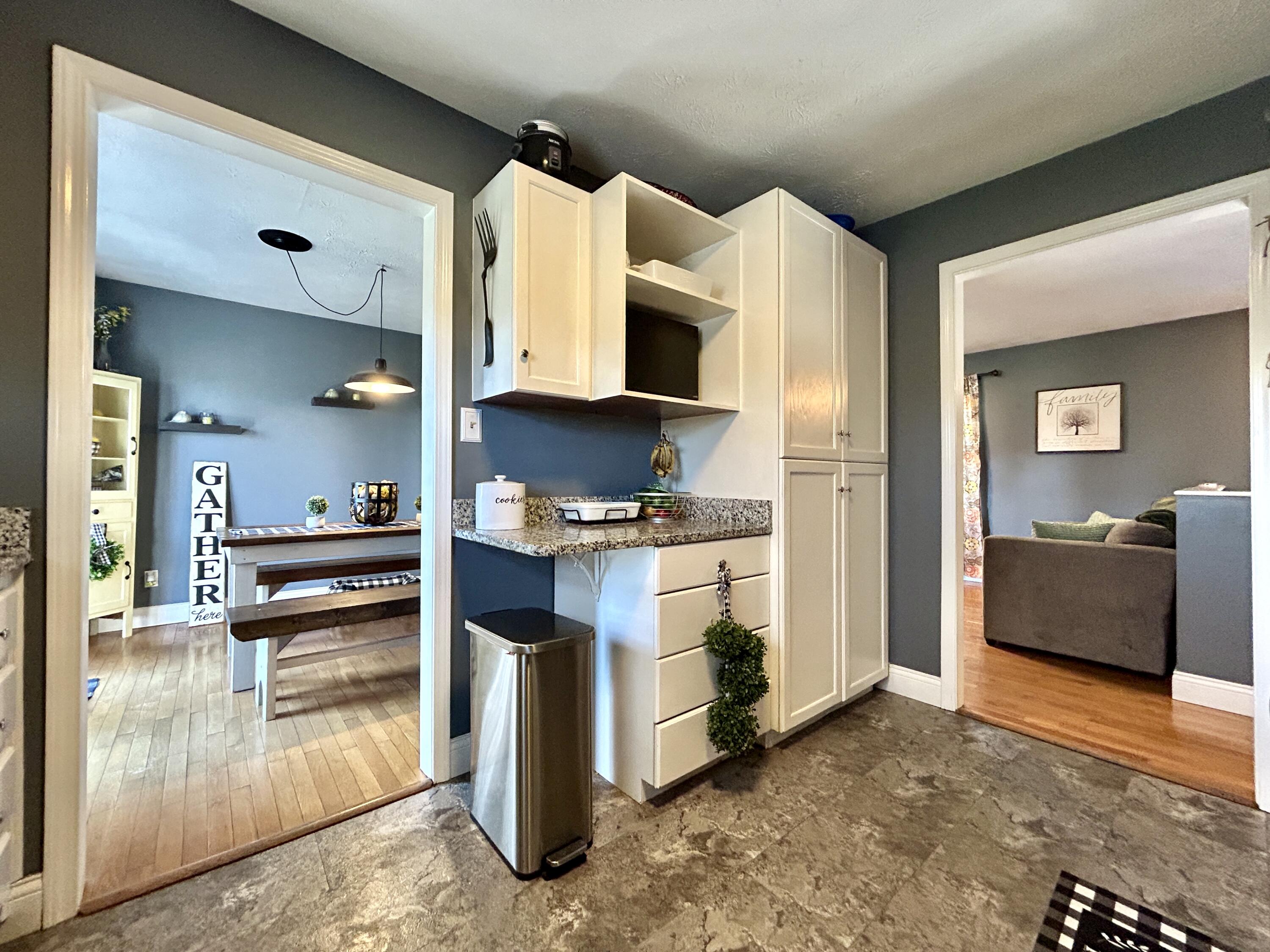 104 Hidden Crest Drive