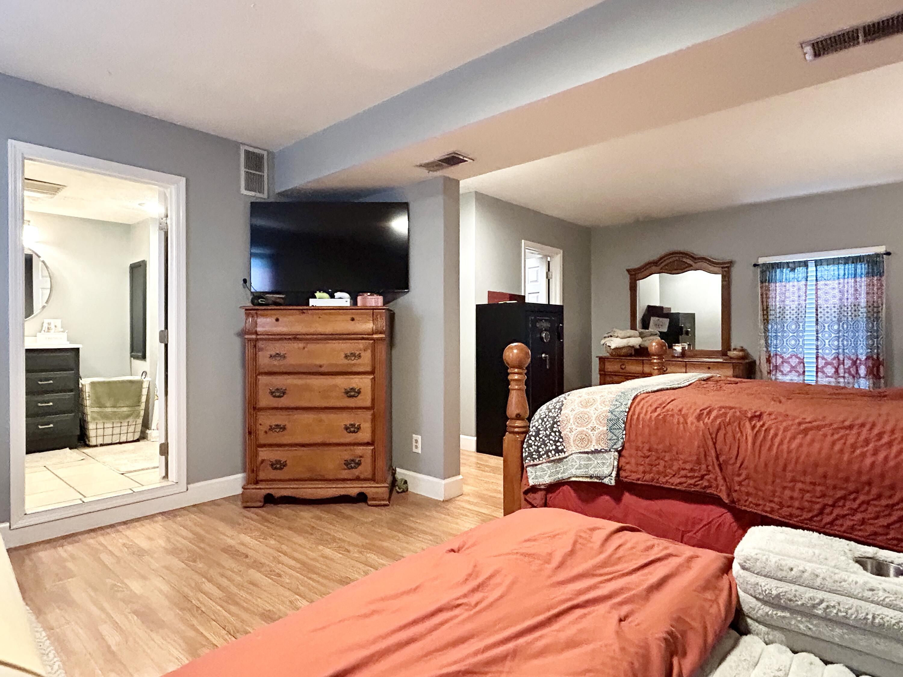 104 Hidden Crest Drive