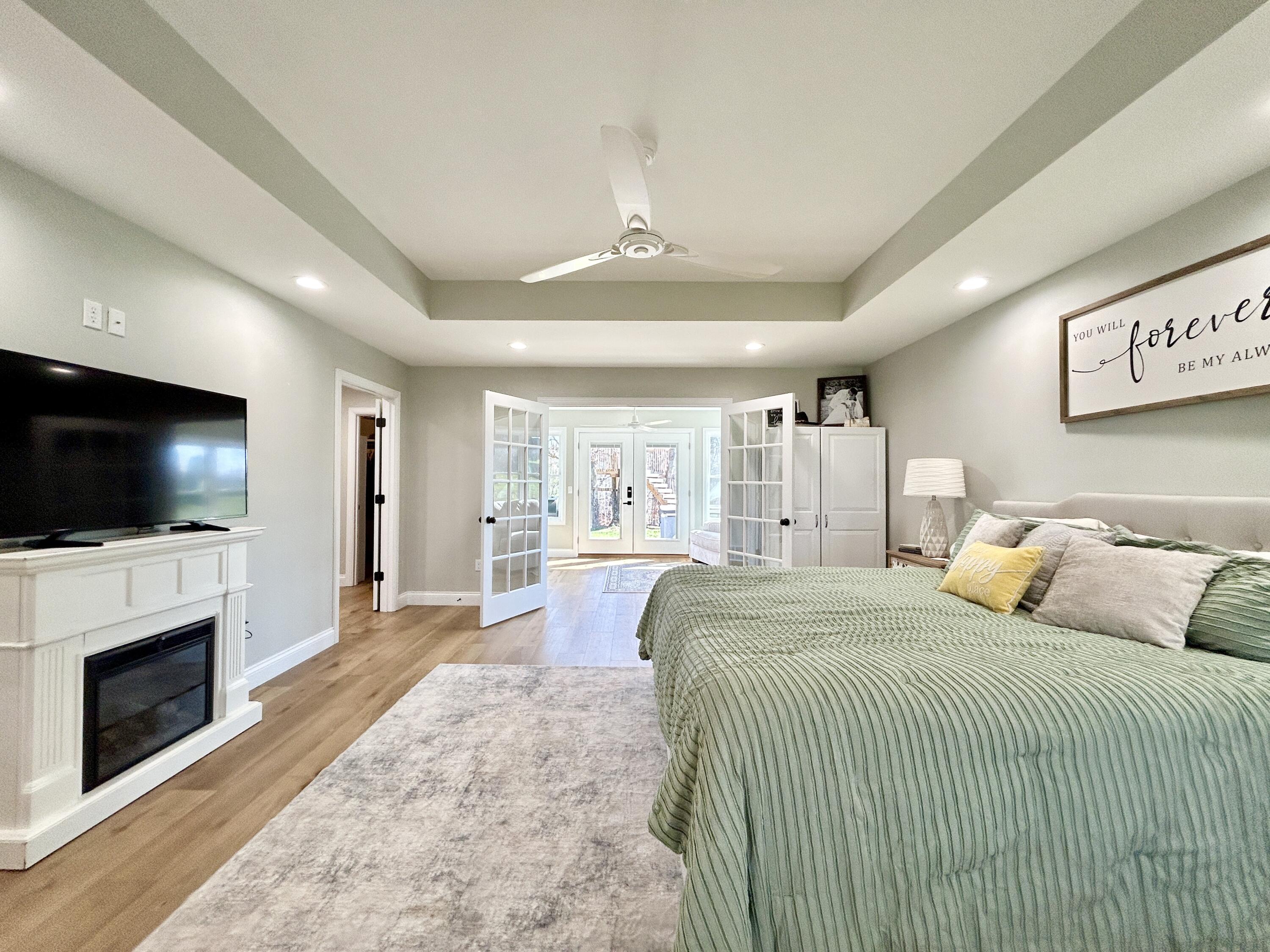 366 Water Cliff Drive