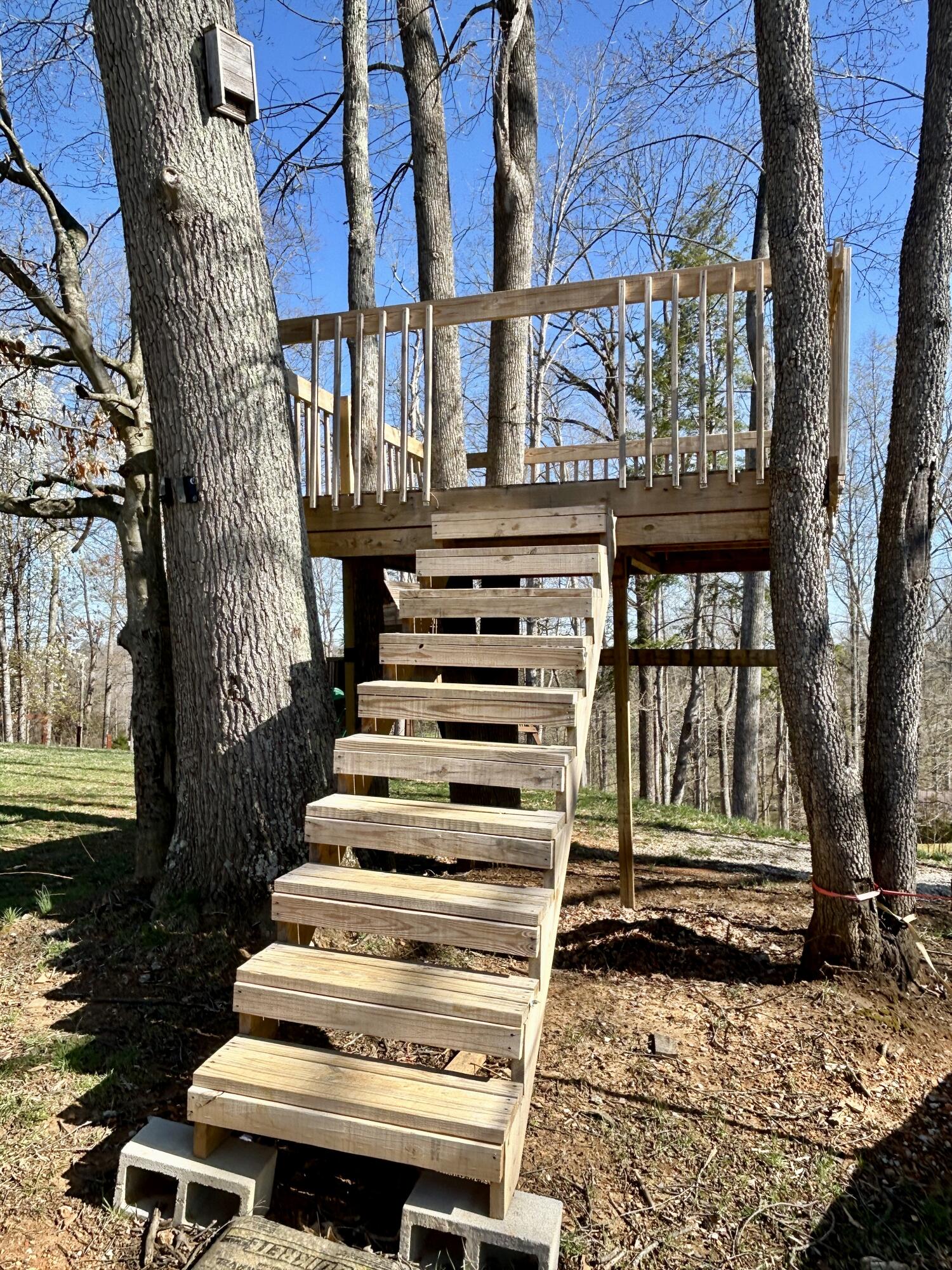 366 Water Cliff Drive