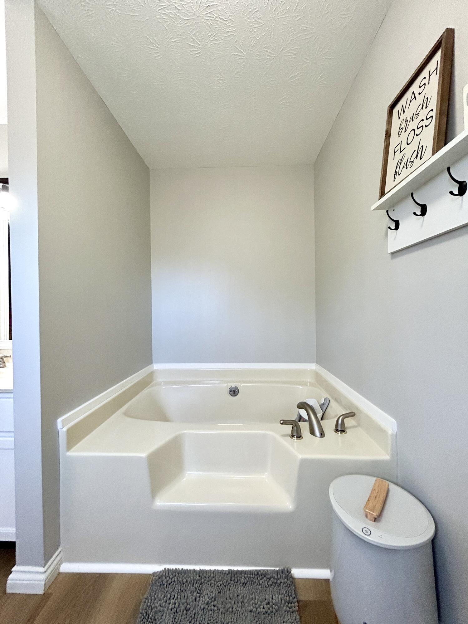 366 Water Cliff Drive