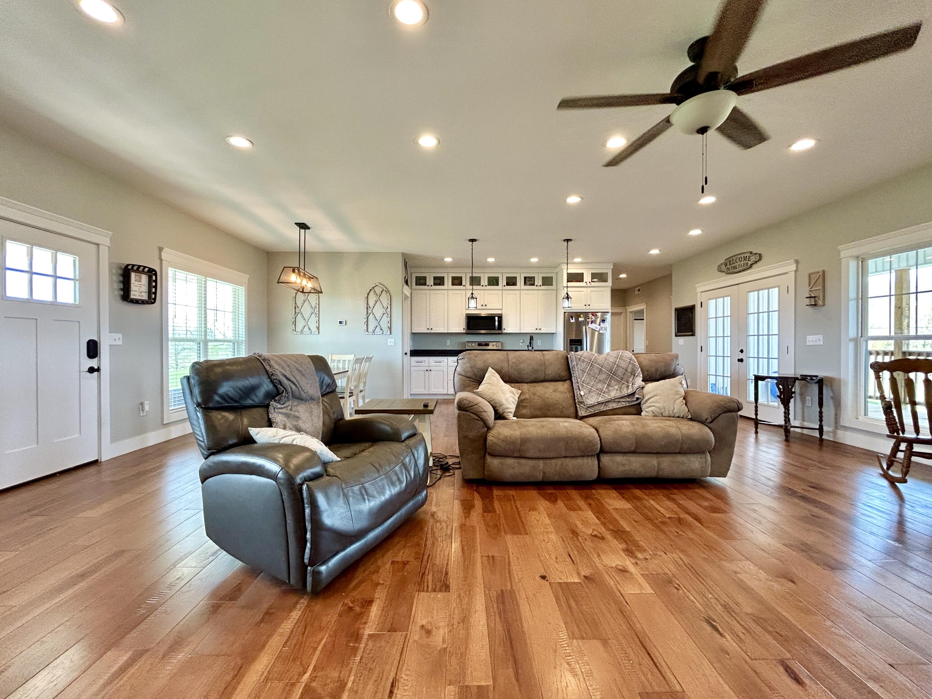 796 East Old Norwood Road