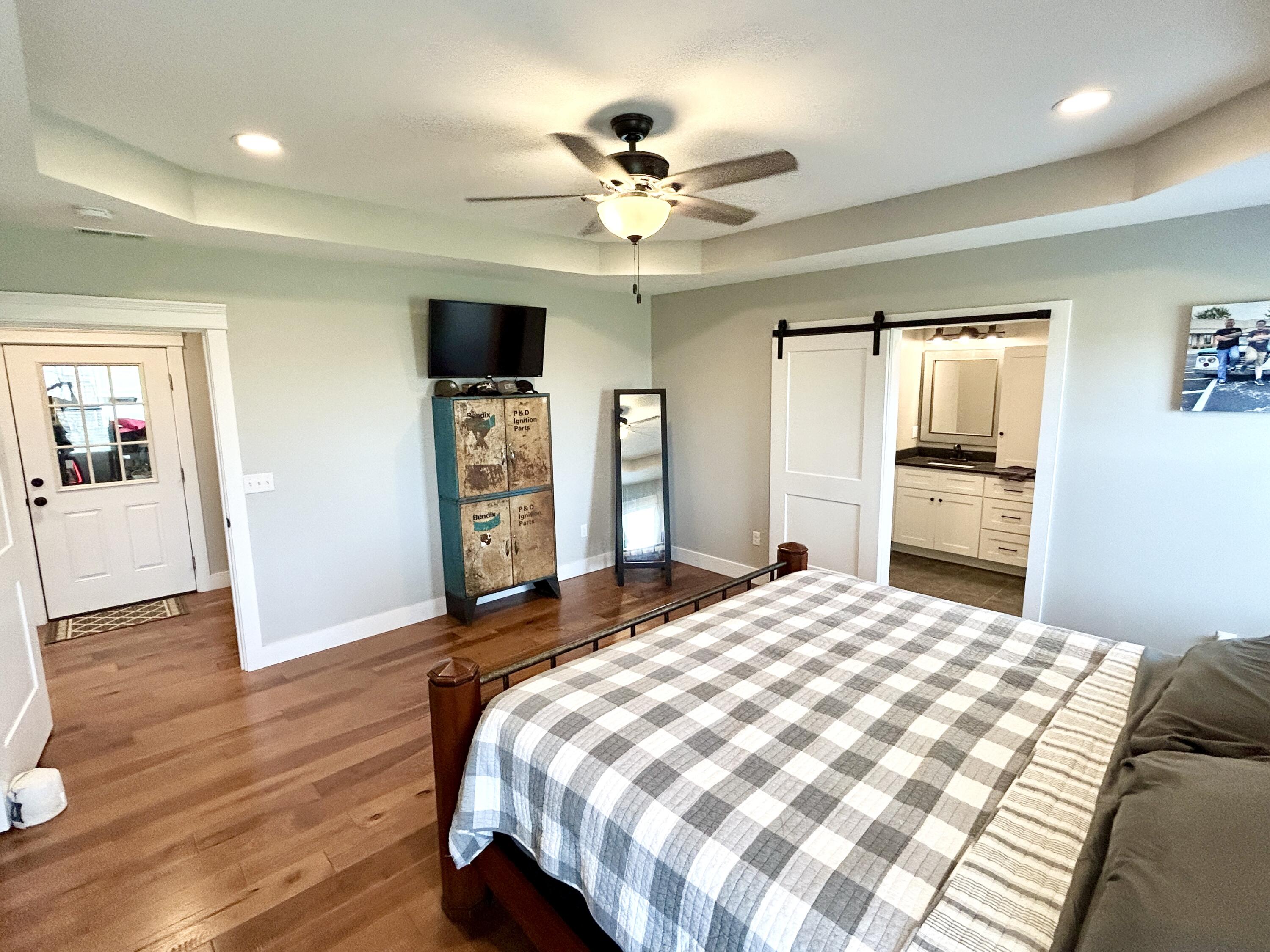 796 East Old Norwood Road