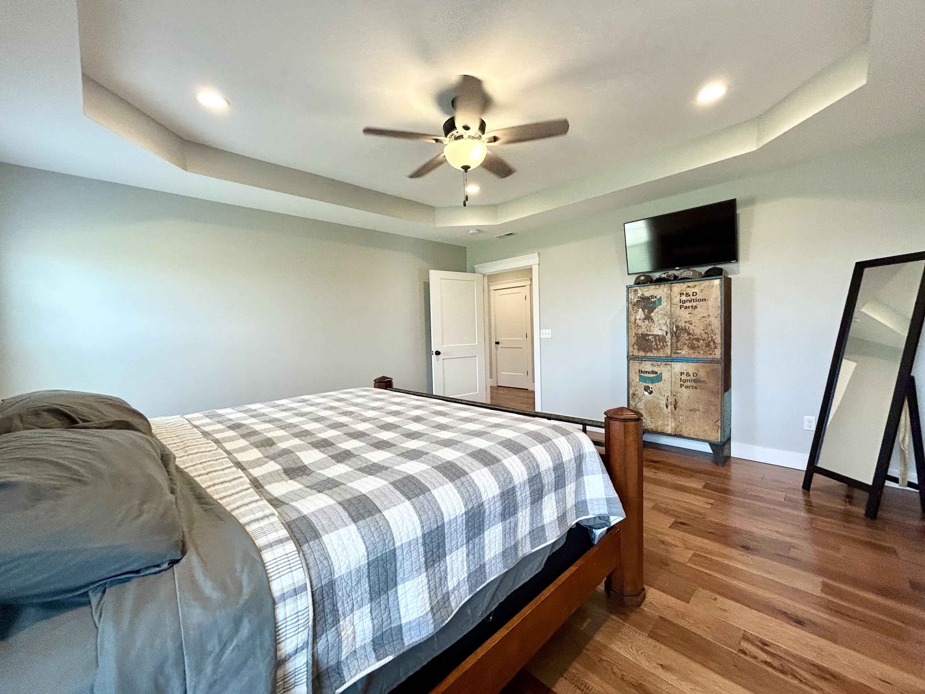 796 East Old Norwood Road