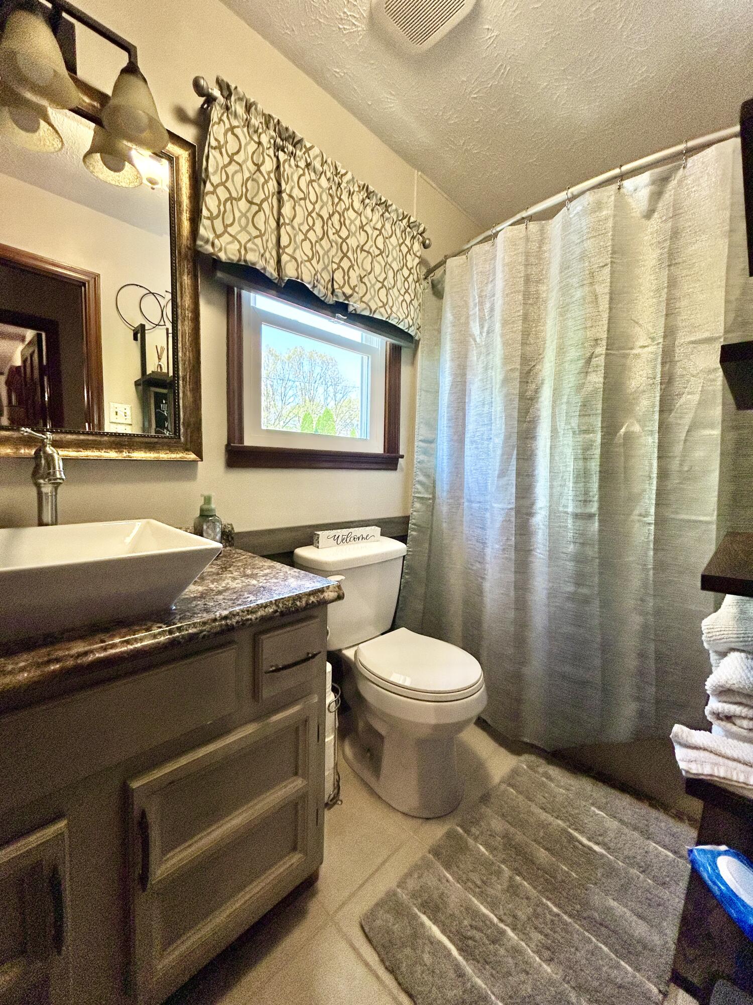 3908 Hickory Hill Drive