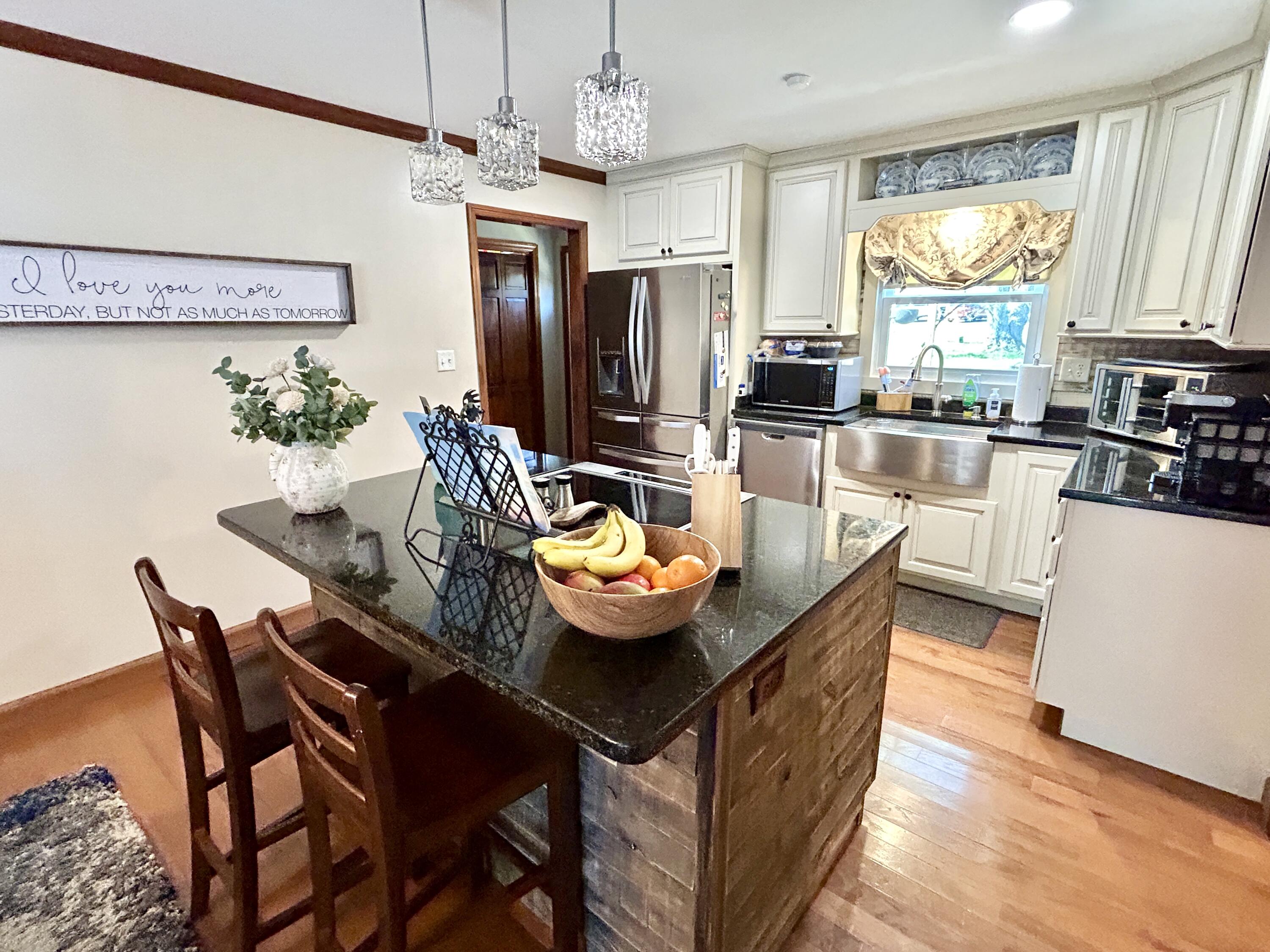 3908 Hickory Hill Drive