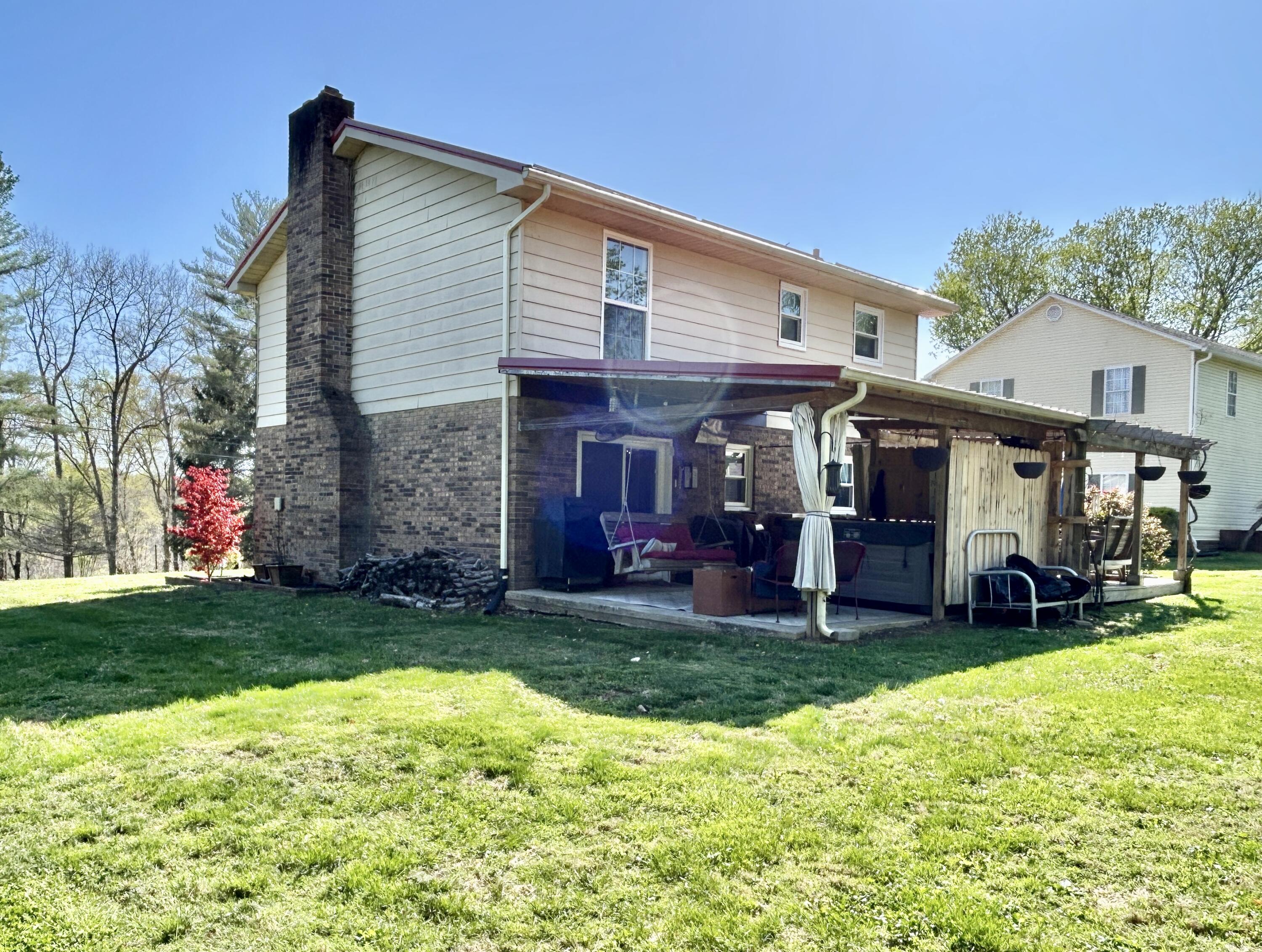 3908 Hickory Hill Drive