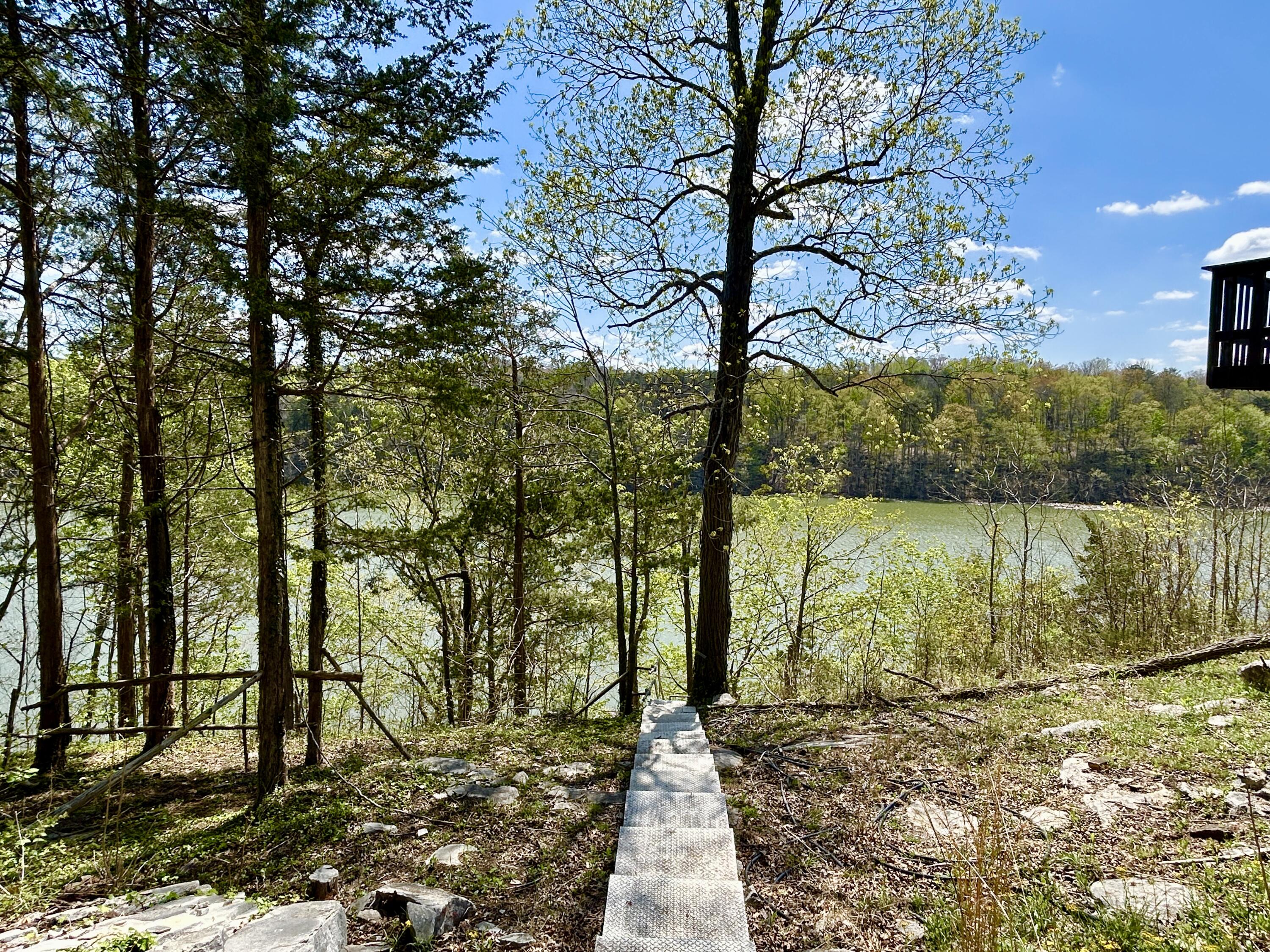 114 Lewis Bray Court