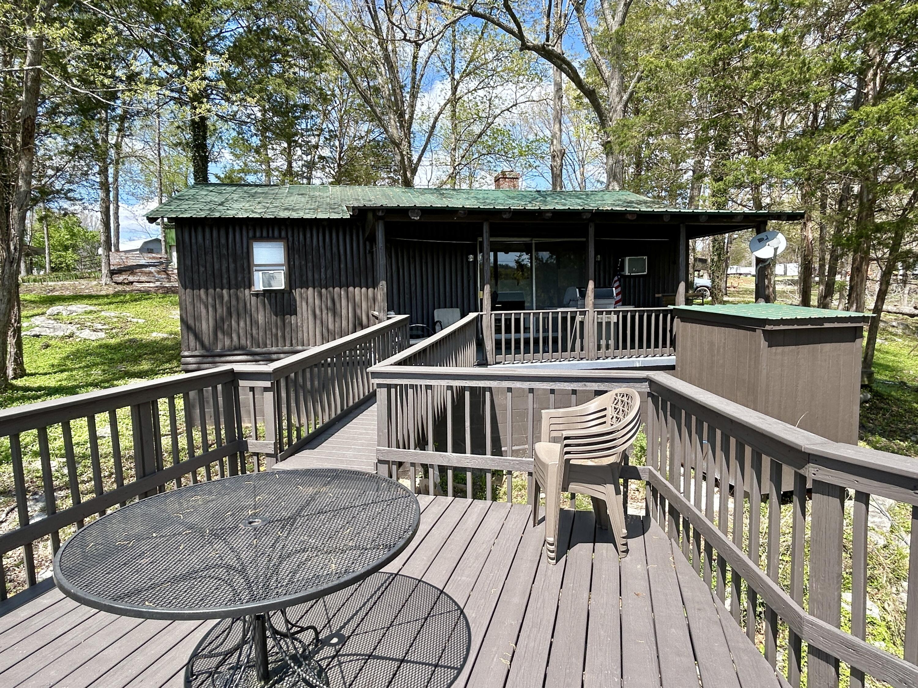 114 Lewis Bray Court