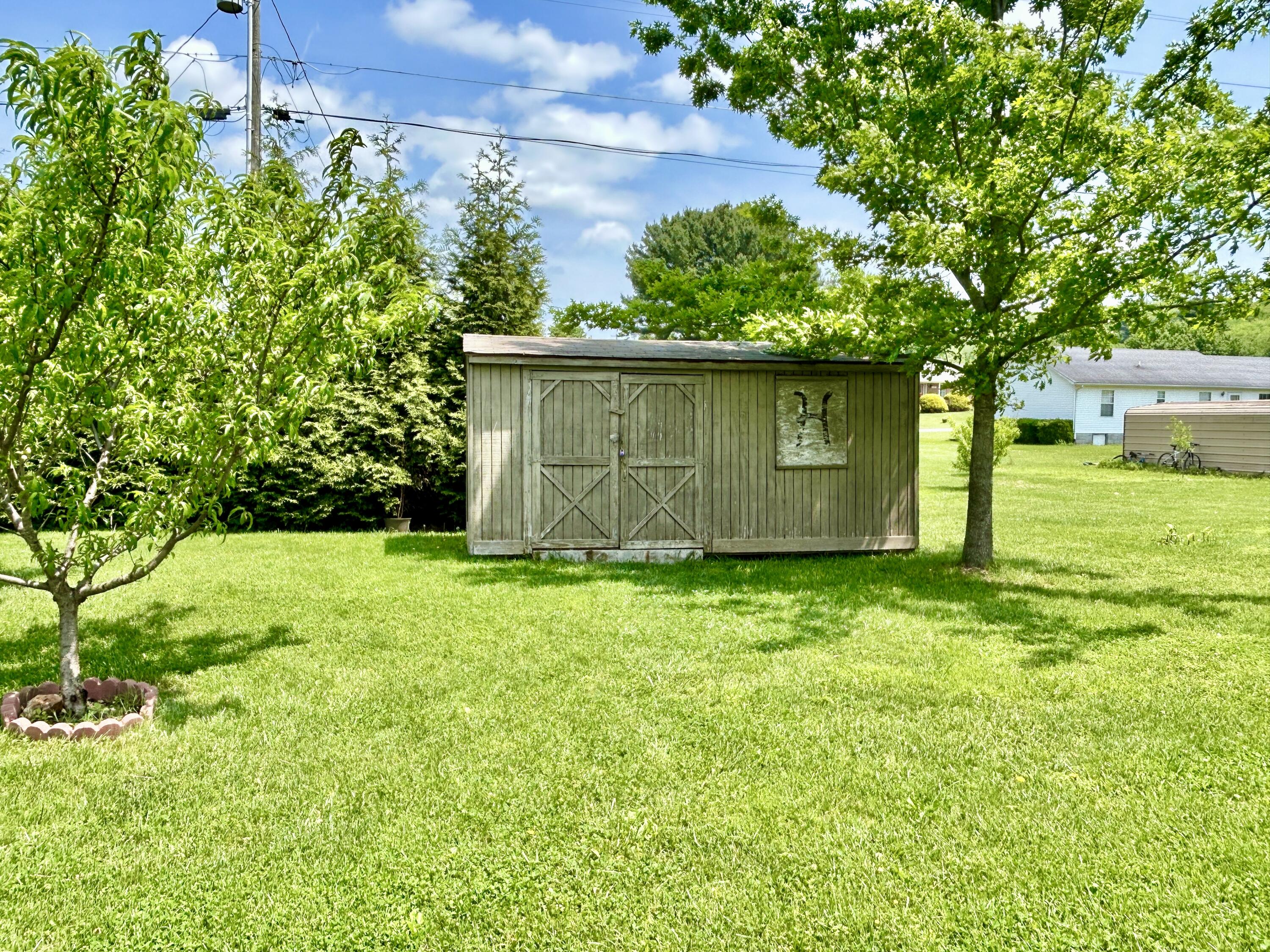 100 South Ridgeport Drive