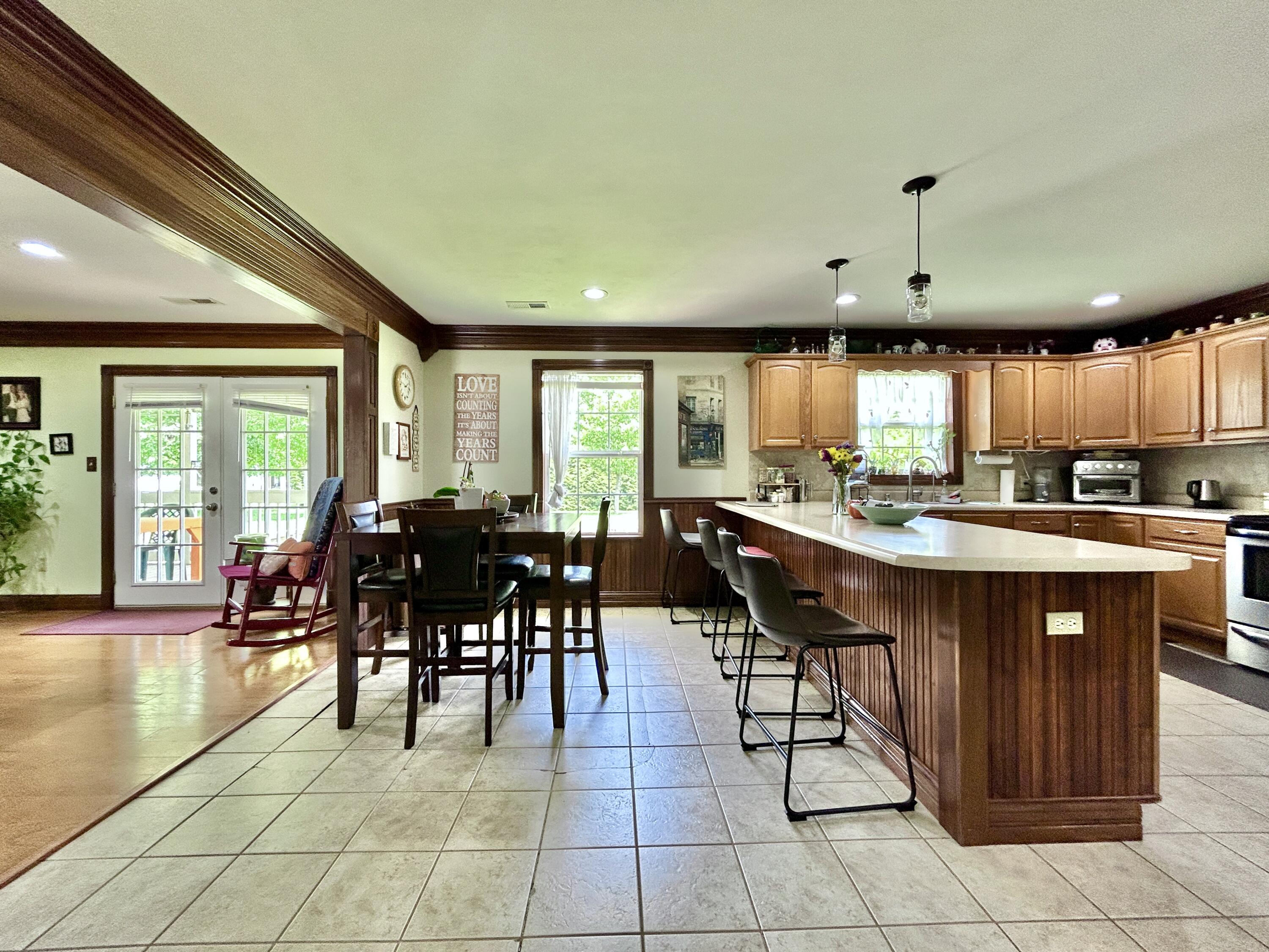 100 South Ridgeport Drive