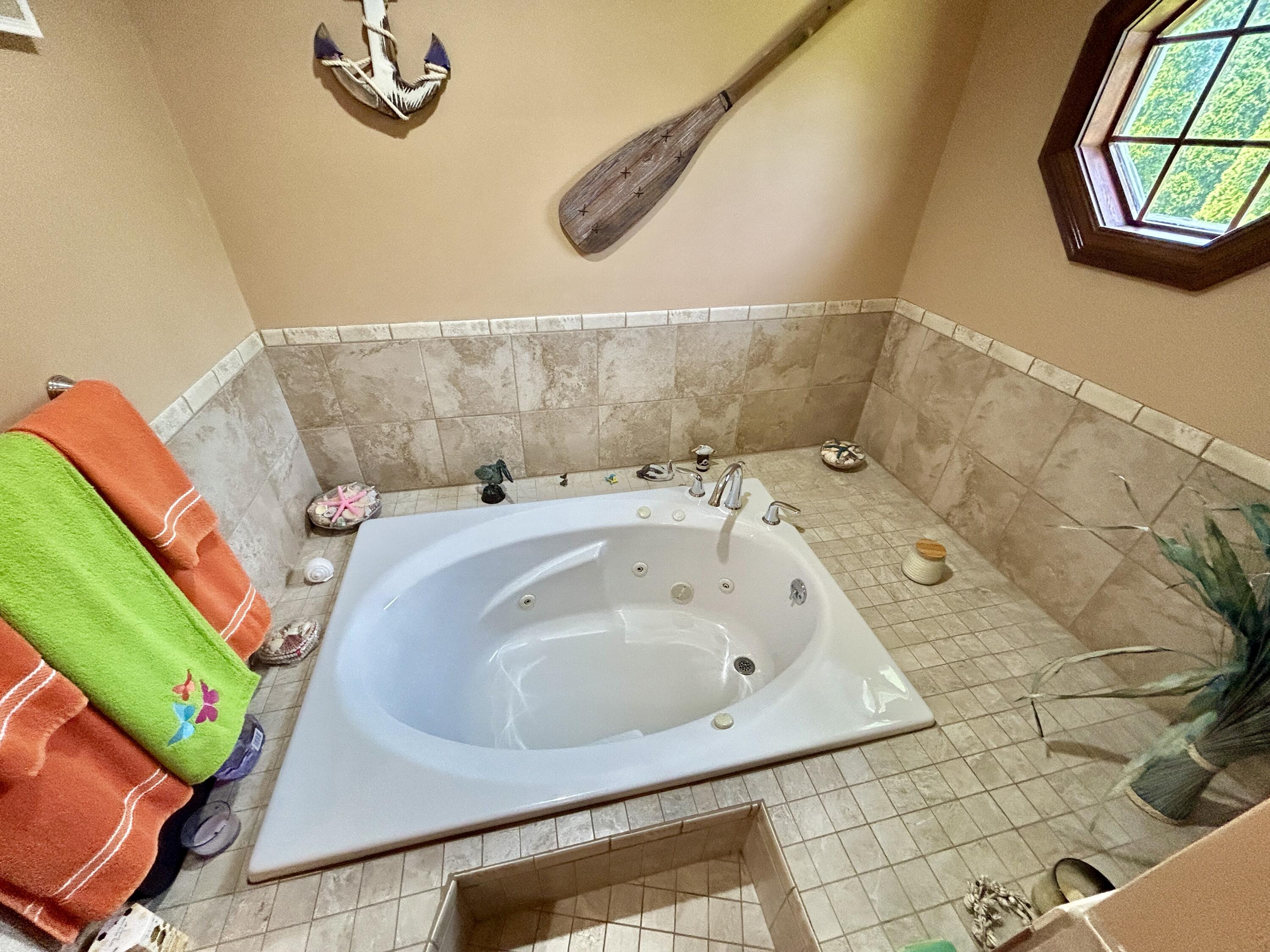 100 South Ridgeport Drive