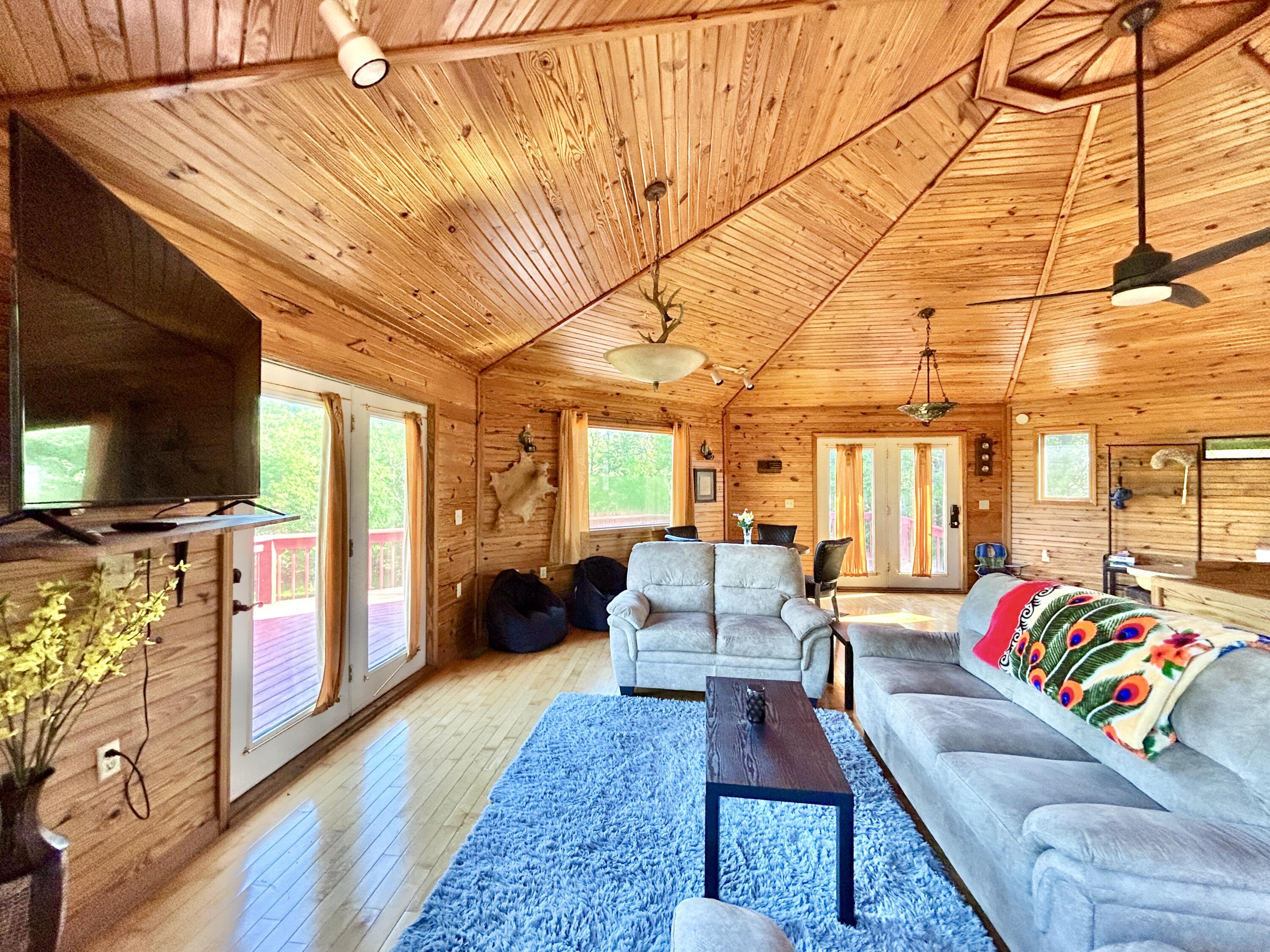 7485 State Hwy 1675
