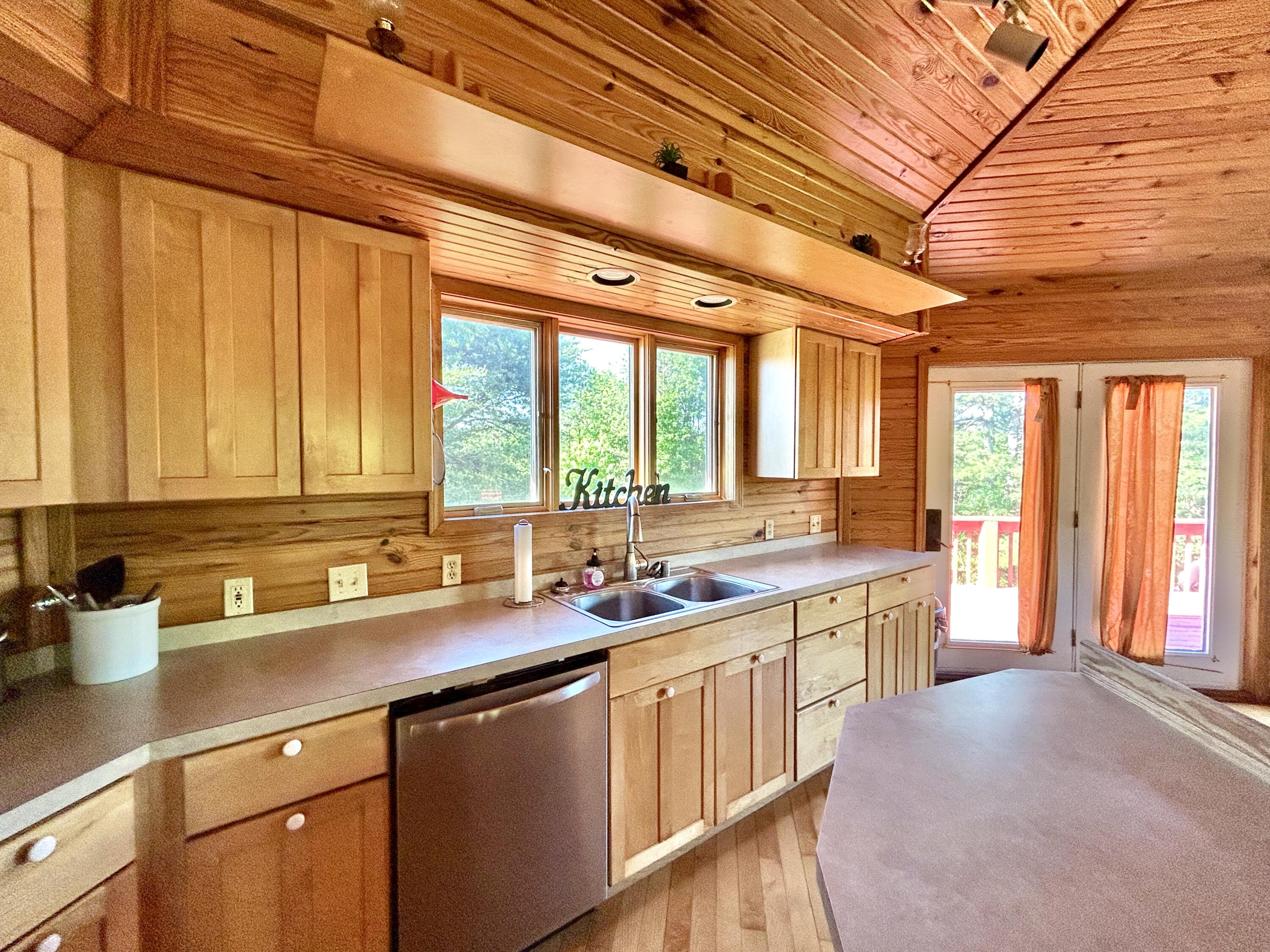 7485 State Hwy 1675