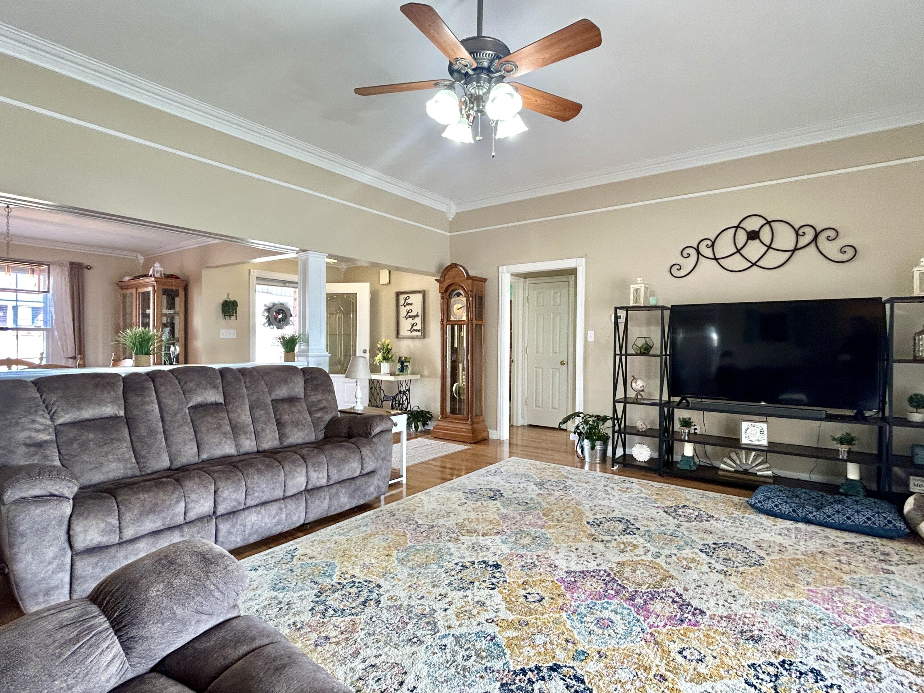 317 Hidden Loop Drive