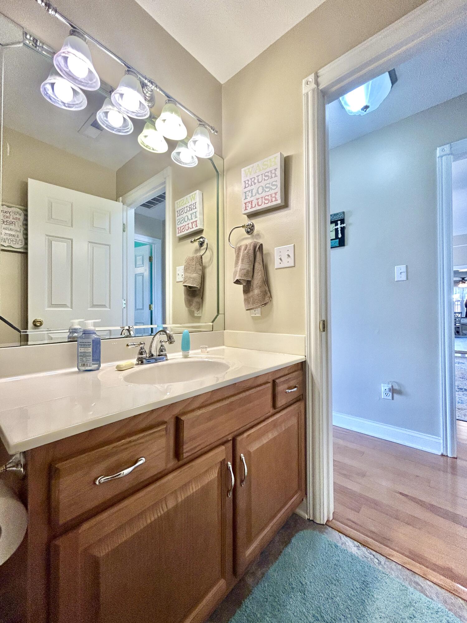317 Hidden Loop Drive