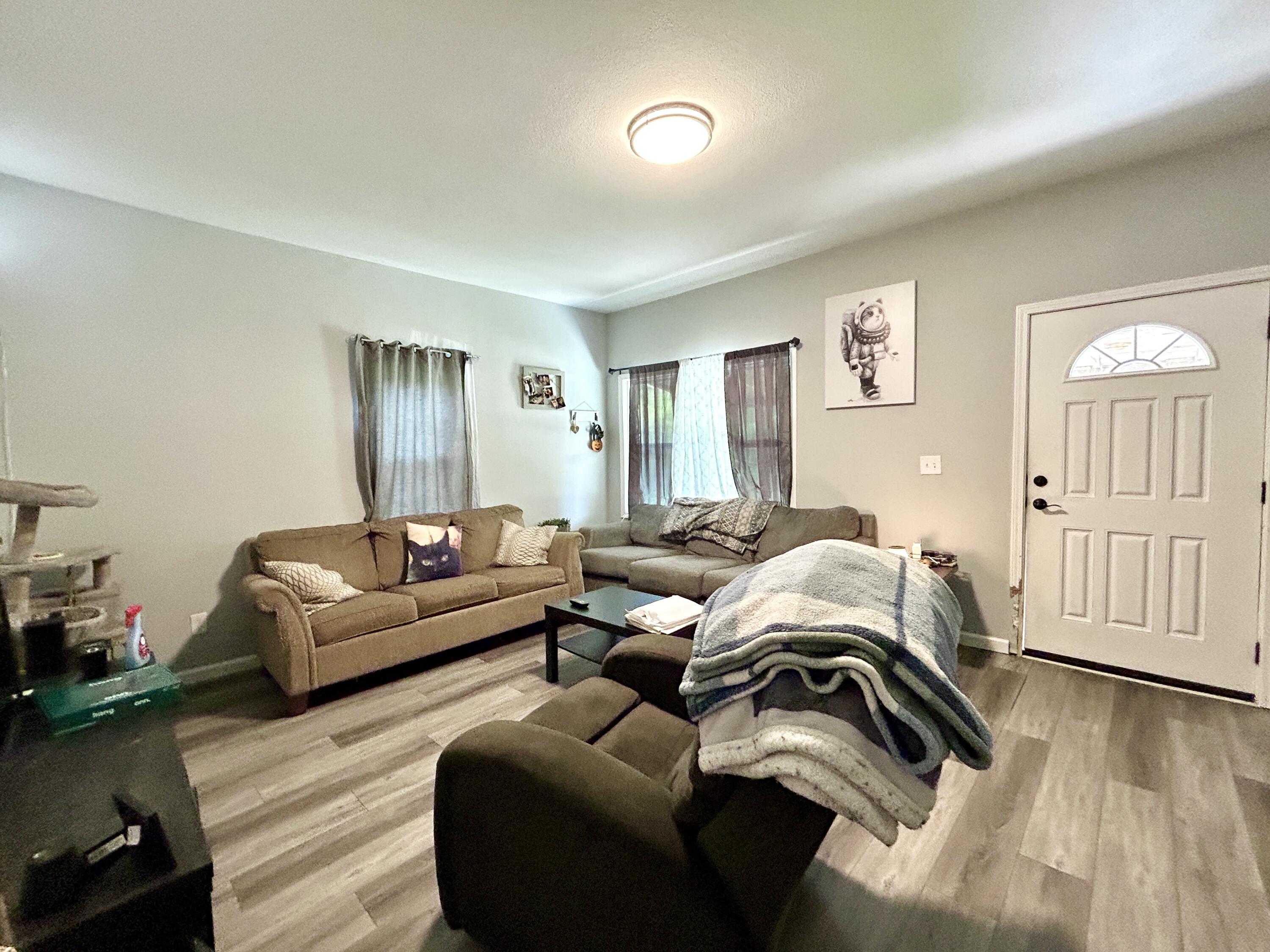 52 Heath and Chestnut Road