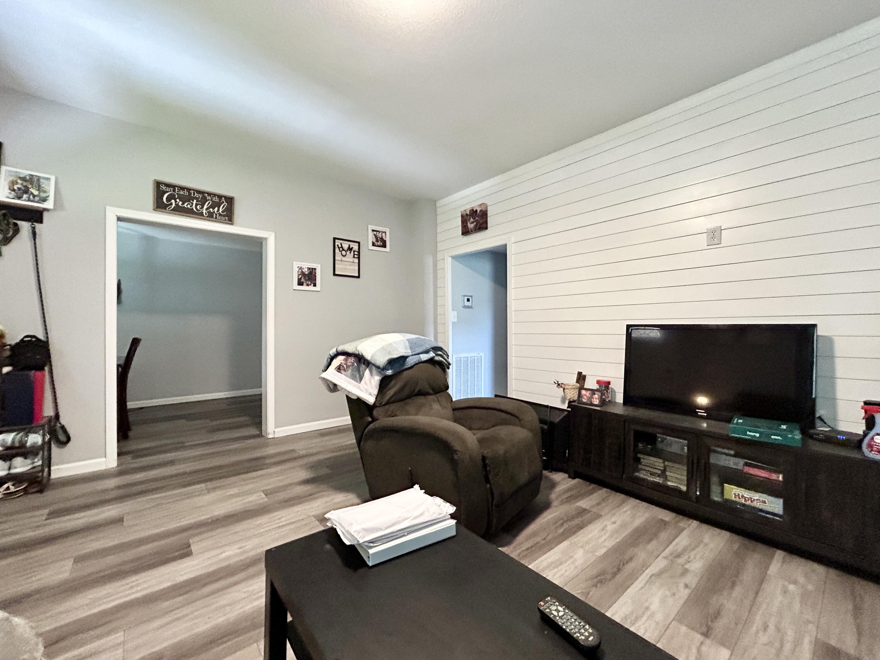 52 Heath and Chestnut Road